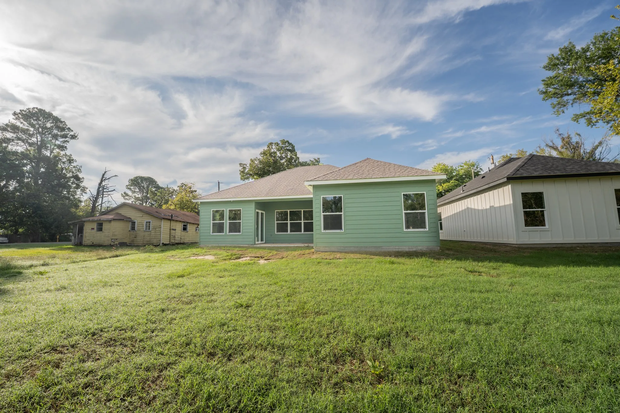 Single Family Residence For Sale in Hopkins County , 923 Putnam Street, Sulphur Springs, Texas 75482, 3 Bedroom, 2 Bathroom, 2 Garage spaces, 1,326 Sqft, built in 2026, mls#21405705, Real Estate Agent in Sulphur Springs, Homes For Sale in Hopkins county, Homes For Sale in Sulphur Springs, Realtor in Sulphur Springs Texas, Real Estate Brokerage Independent Realty Texas, Luminita Cordes Realtor