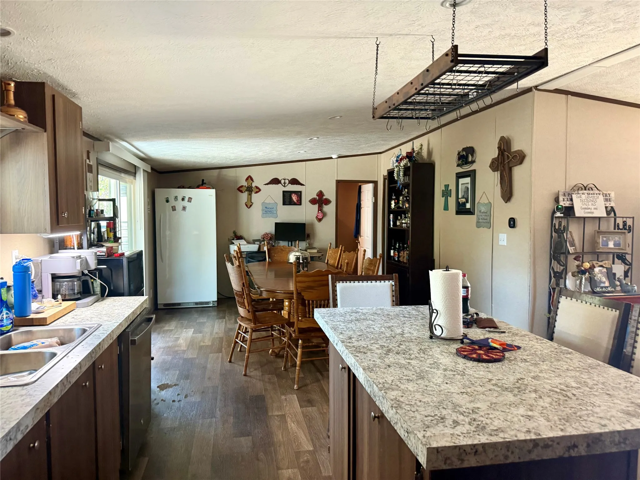 Manufactured Home For Sale in Hunt County , 802 Lincoln Street, Campbell, Texas 75422, 4 Bedroom, 2 Bathroom, Garage spaces, 1,568 Sqft, built in 2025, mls#21397158, Real Estate Agent in Campbell, Homes For Sale in Hunt county, Homes For Sale in Campbell, Realtor in Campbell Texas, Real Estate Brokerage Independent Realty Texas, Luminita Cordes Realtor
