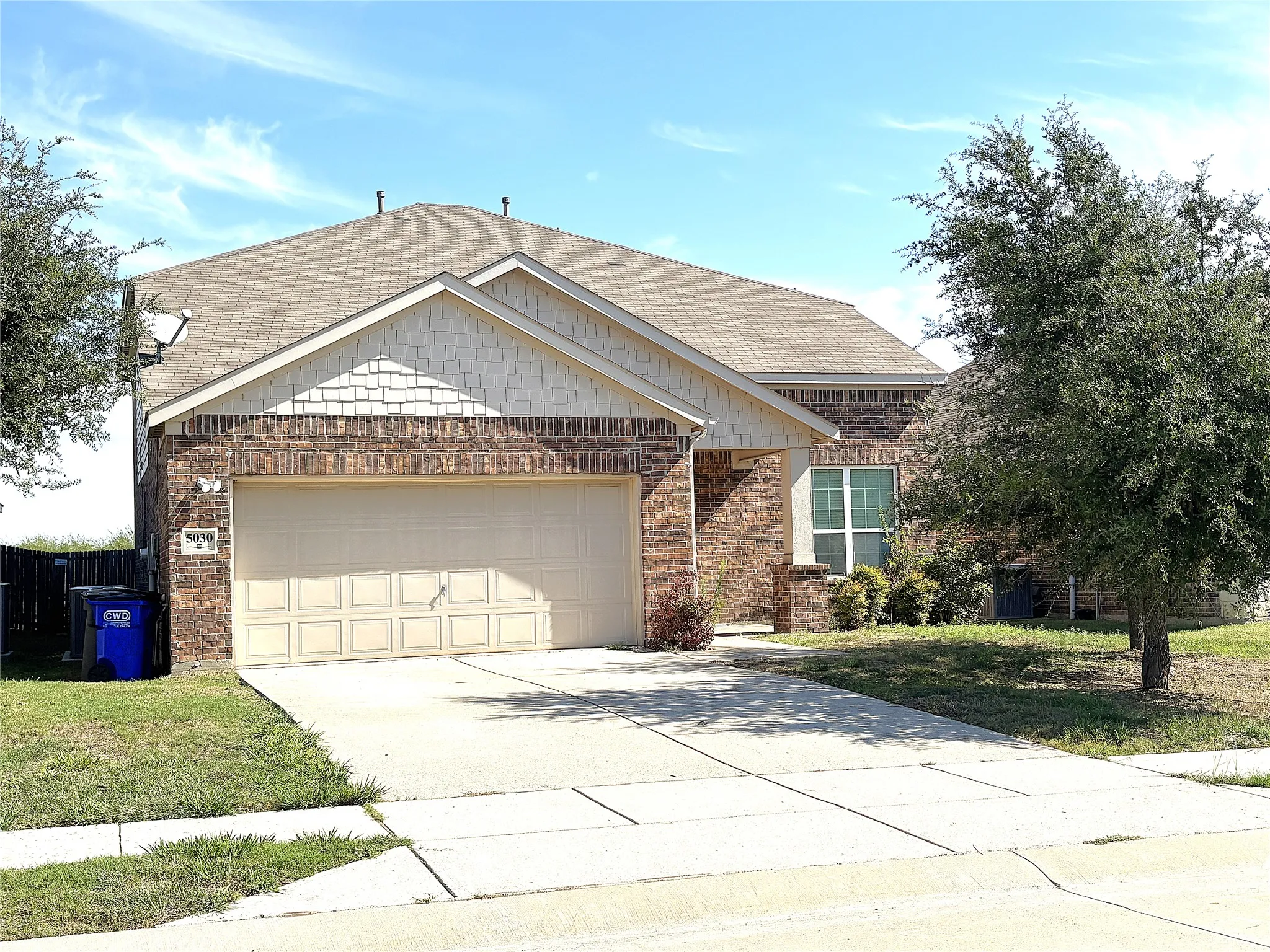 Single Family Residence For Rent