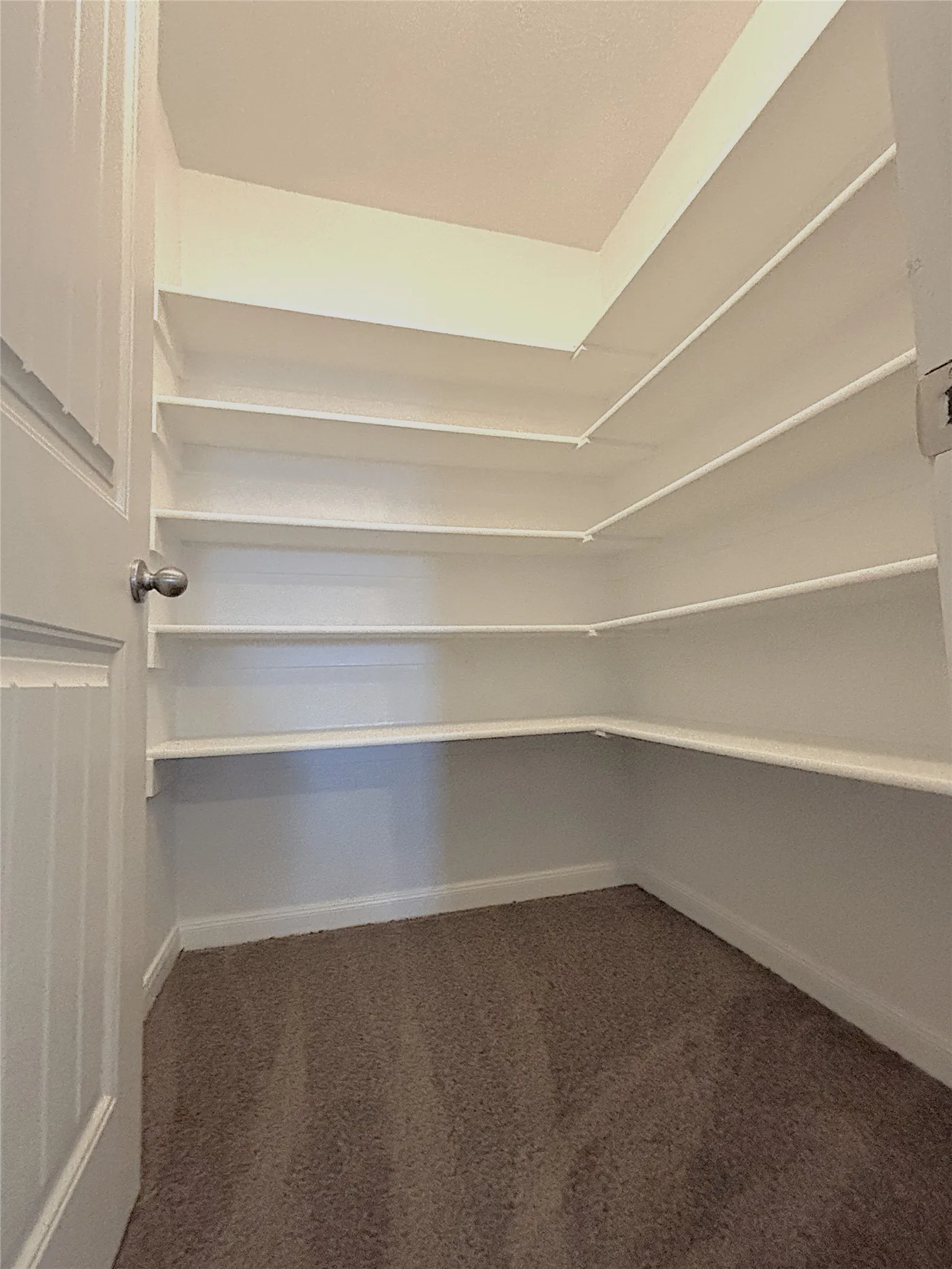 Single Family Residence For Rent in Kaufman County , 5030 Royal Springs Drive, Forney, Texas 75126, 5 Bedroom, 4 Bathroom, 2 Garage spaces, 2,956 Sqft, built in 2016, mls#21408594, Real Estate Agent in Forney, Homes For Rent in Kaufman county, Homes For Rent in Forney, Realtor in Forney Texas, Real Estate Brokerage Independent Realty Texas, Luminita Cordes Realtor