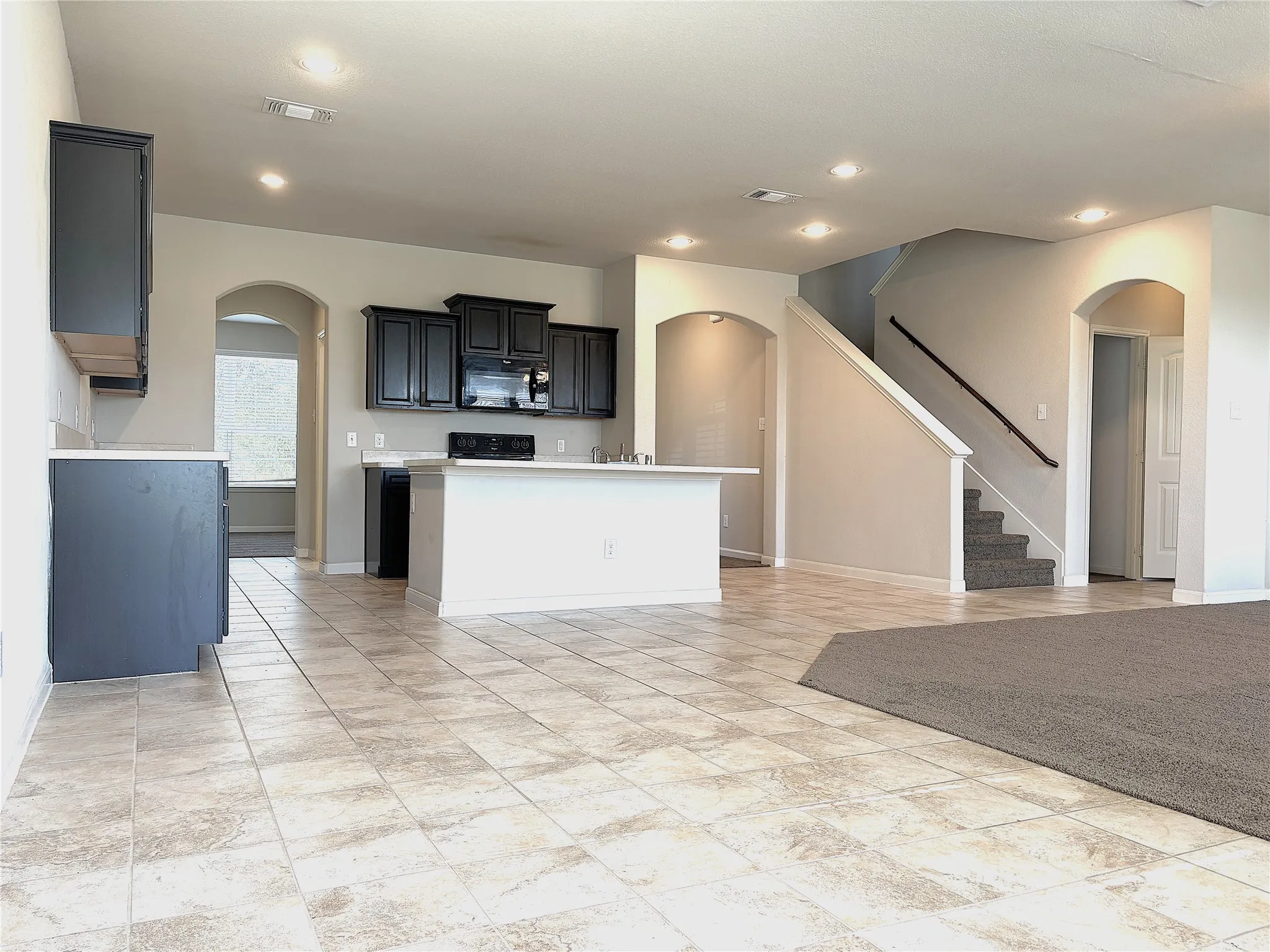 Single Family Residence For Rent in Kaufman County , 5030 Royal Springs Drive, Forney, Texas 75126, 5 Bedroom, 4 Bathroom, 2 Garage spaces, 2,956 Sqft, built in 2016, mls#21408594, Real Estate Agent in Forney, Homes For Rent in Kaufman county, Homes For Rent in Forney, Realtor in Forney Texas, Real Estate Brokerage Independent Realty Texas, Luminita Cordes Realtor