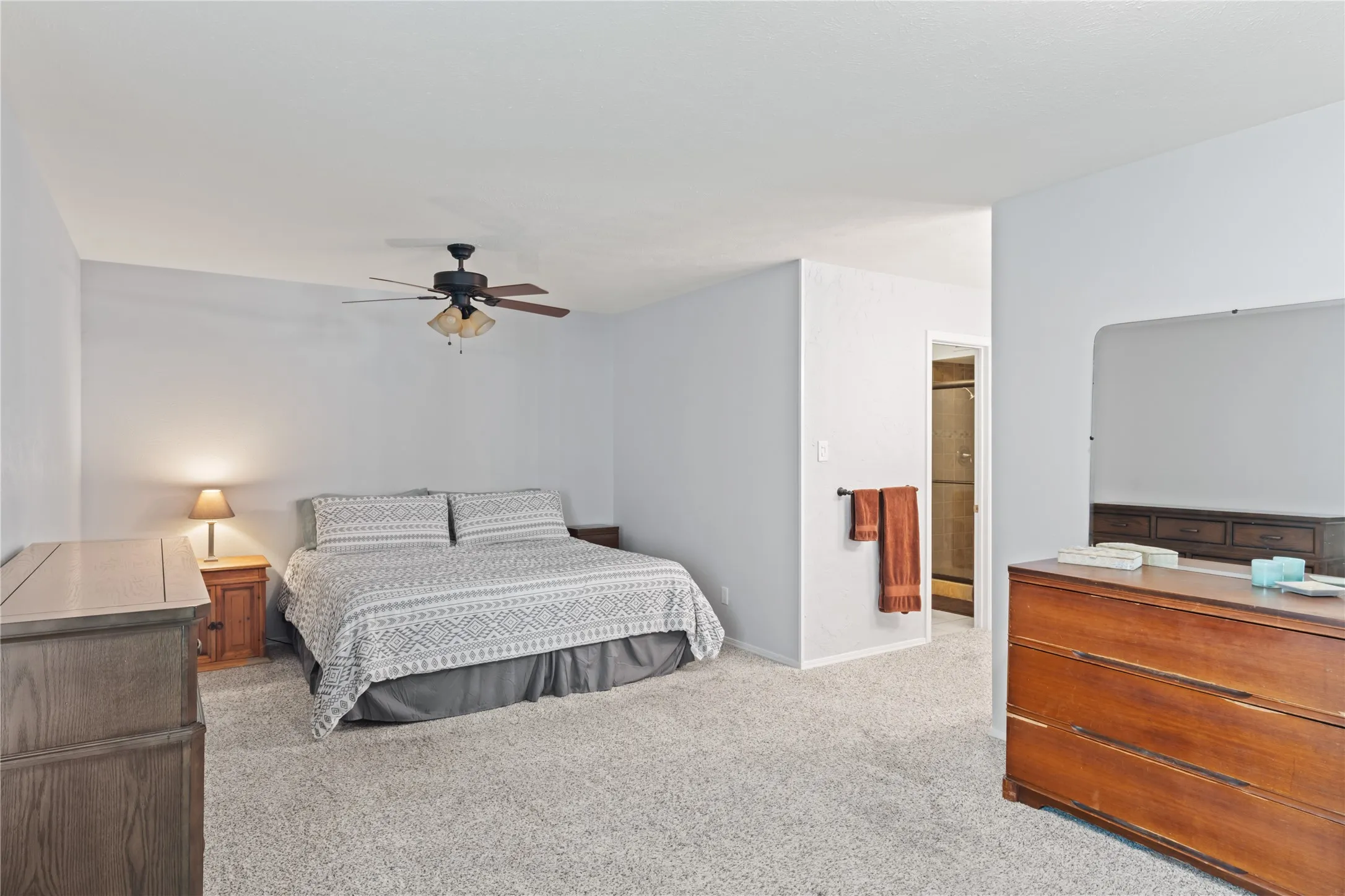 Spacious Primary bedroom
