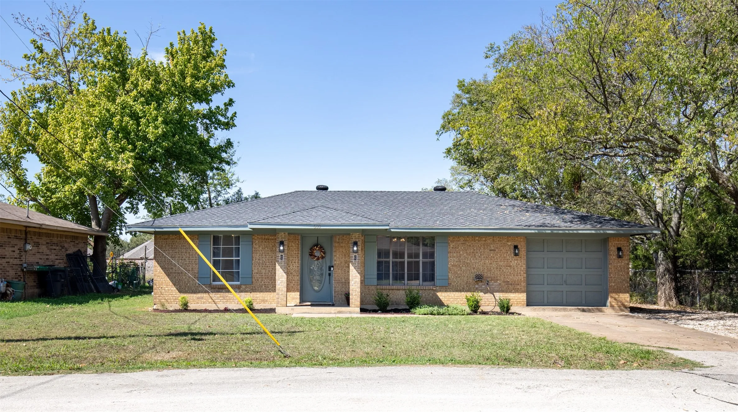Single story home located in the heart of Aubrey.