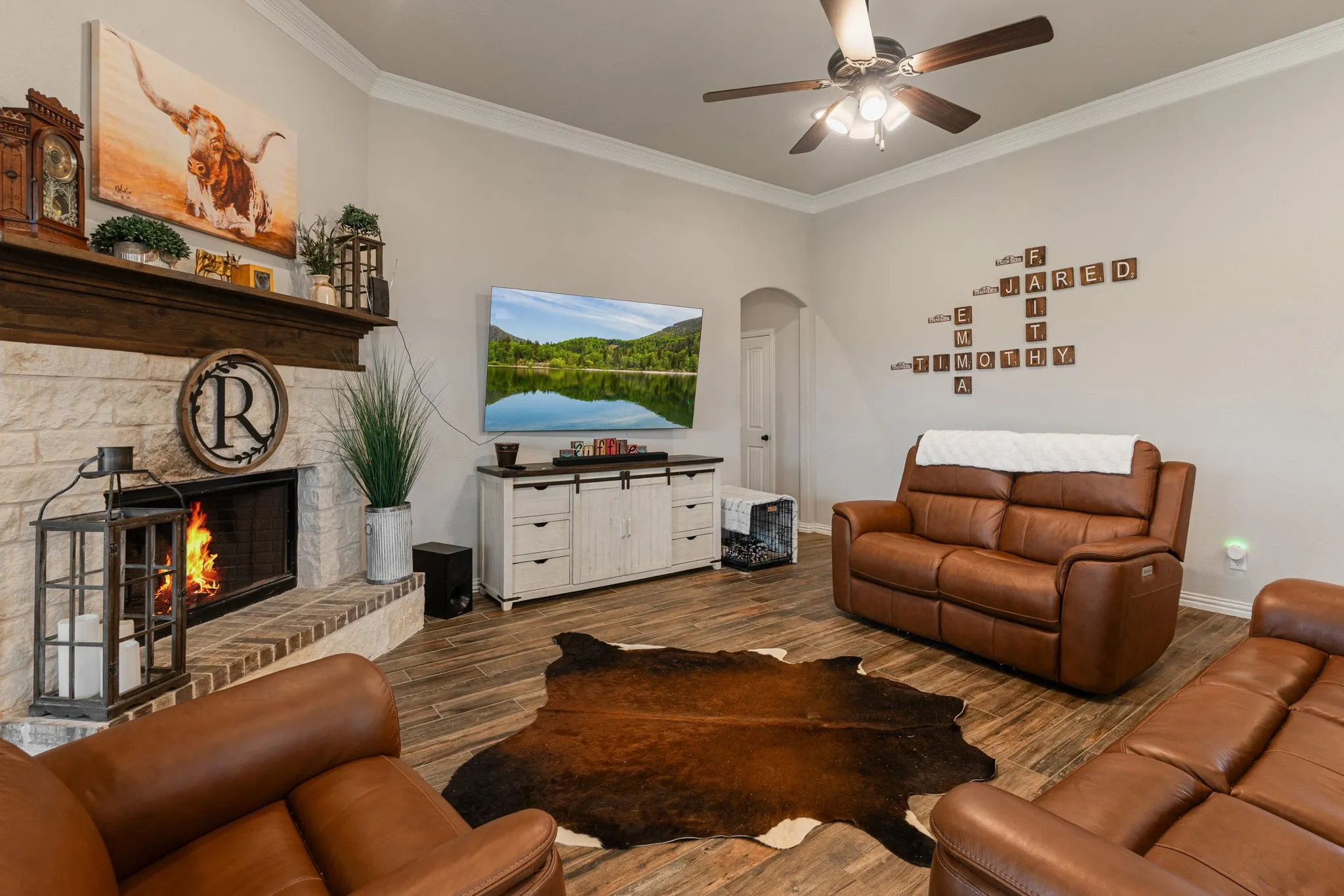 Single Family Residence For Rent in Collin County , 1089 Emilia Drive, Farmersville, Texas 75442, 4 Bedroom, 3 Bathroom, 3 Garage spaces, 2,525 Sqft, built in 2021, mls#21407758, Real Estate Agent in Farmersville, Homes For Rent in Collin county, Homes For Rent in Farmersville, Realtor in Farmersville Texas, Real Estate Brokerage Independent Realty Texas, Luminita Cordes Realtor