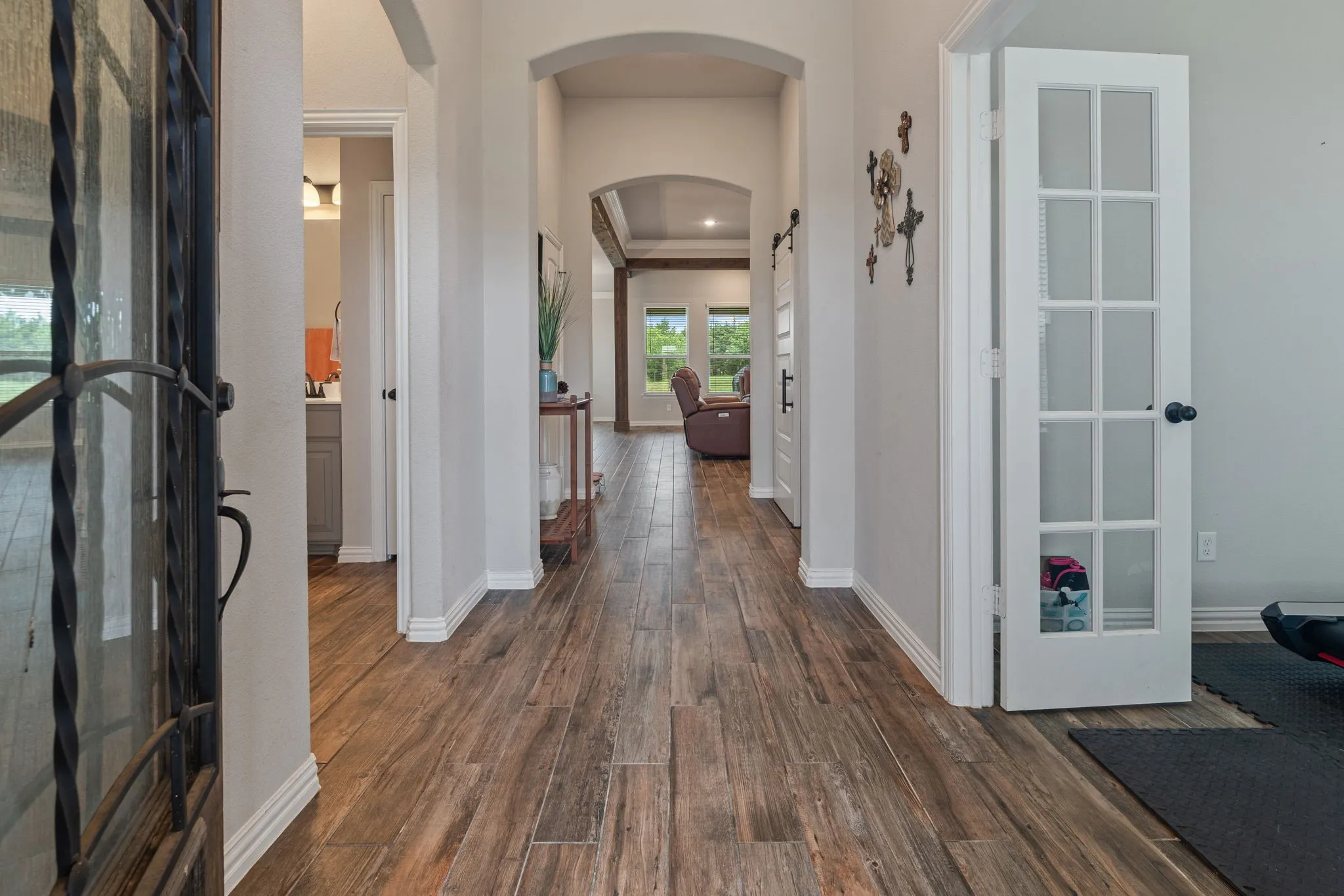 Single Family Residence For Rent in Collin County , 1089 Emilia Drive, Farmersville, Texas 75442, 4 Bedroom, 3 Bathroom, 3 Garage spaces, 2,525 Sqft, built in 2021, mls#21407758, Real Estate Agent in Farmersville, Homes For Rent in Collin county, Homes For Rent in Farmersville, Realtor in Farmersville Texas, Real Estate Brokerage Independent Realty Texas, Luminita Cordes Realtor