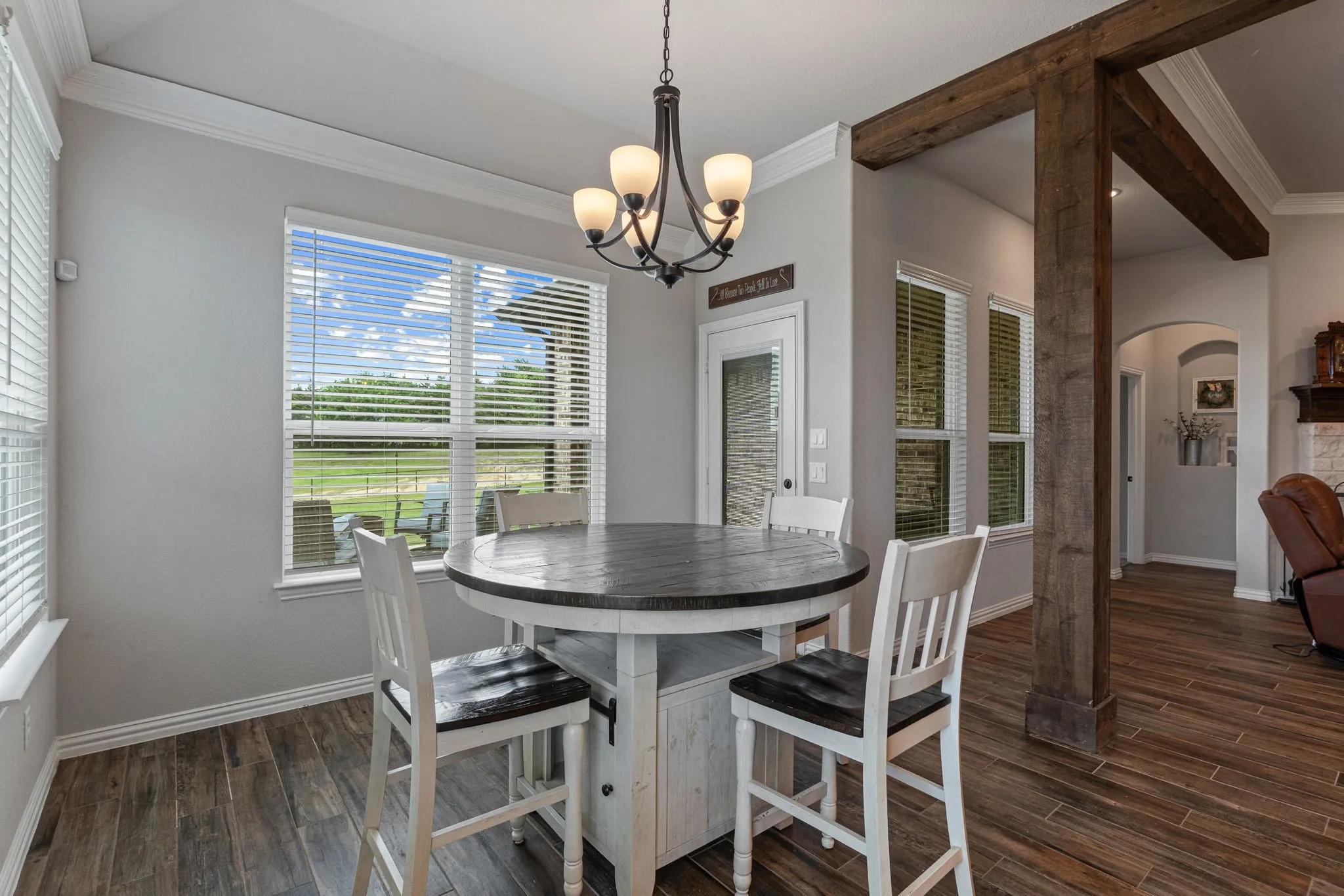 Single Family Residence For Rent in Collin County , 1089 Emilia Drive, Farmersville, Texas 75442, 4 Bedroom, 3 Bathroom, 3 Garage spaces, 2,525 Sqft, built in 2021, mls#21407758, Real Estate Agent in Farmersville, Homes For Rent in Collin county, Homes For Rent in Farmersville, Realtor in Farmersville Texas, Real Estate Brokerage Independent Realty Texas, Luminita Cordes Realtor