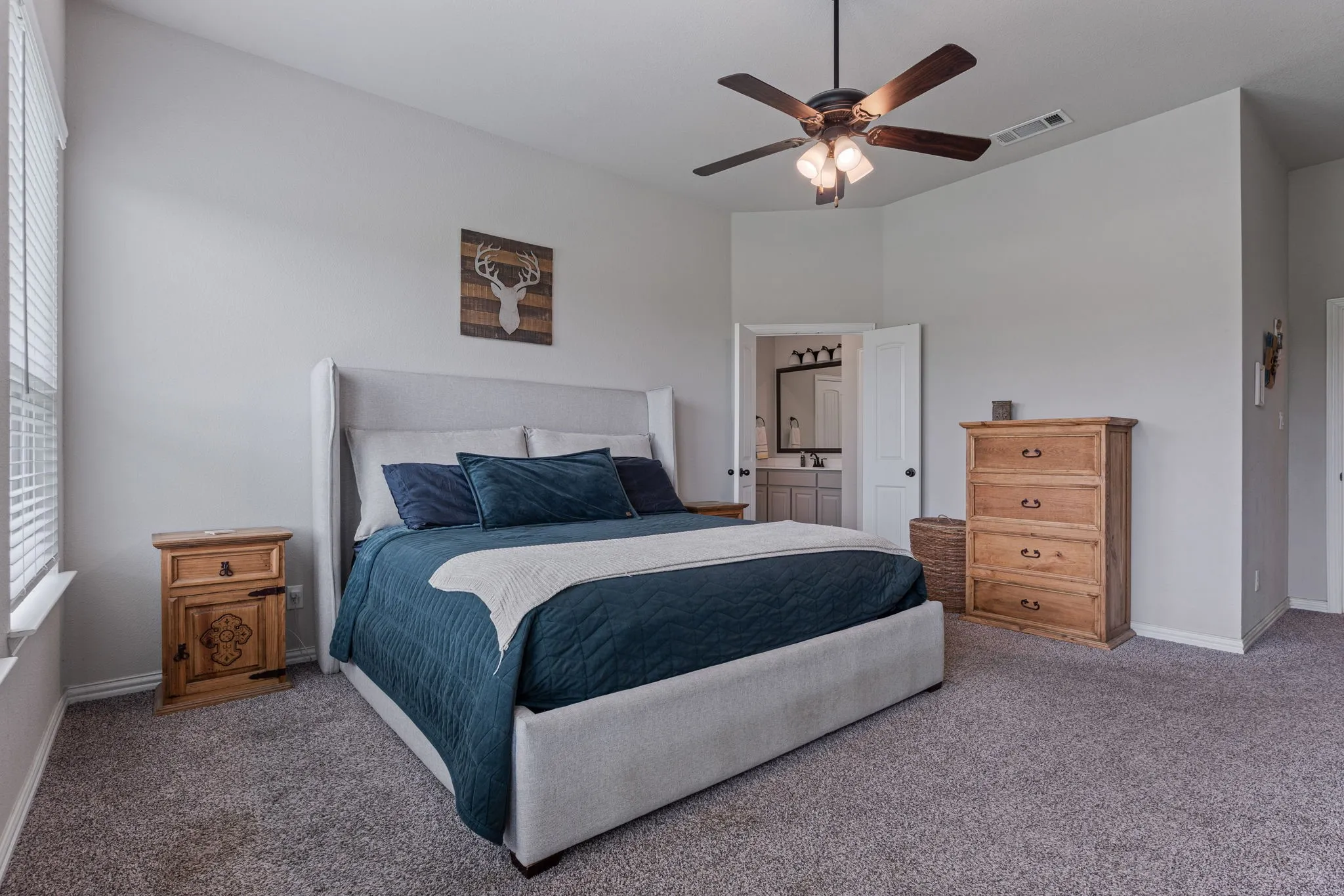 Single Family Residence For Rent in Collin County , 1089 Emilia Drive, Farmersville, Texas 75442, 4 Bedroom, 3 Bathroom, 3 Garage spaces, 2,525 Sqft, built in 2021, mls#21407758, Real Estate Agent in Farmersville, Homes For Rent in Collin county, Homes For Rent in Farmersville, Realtor in Farmersville Texas, Real Estate Brokerage Independent Realty Texas, Luminita Cordes Realtor