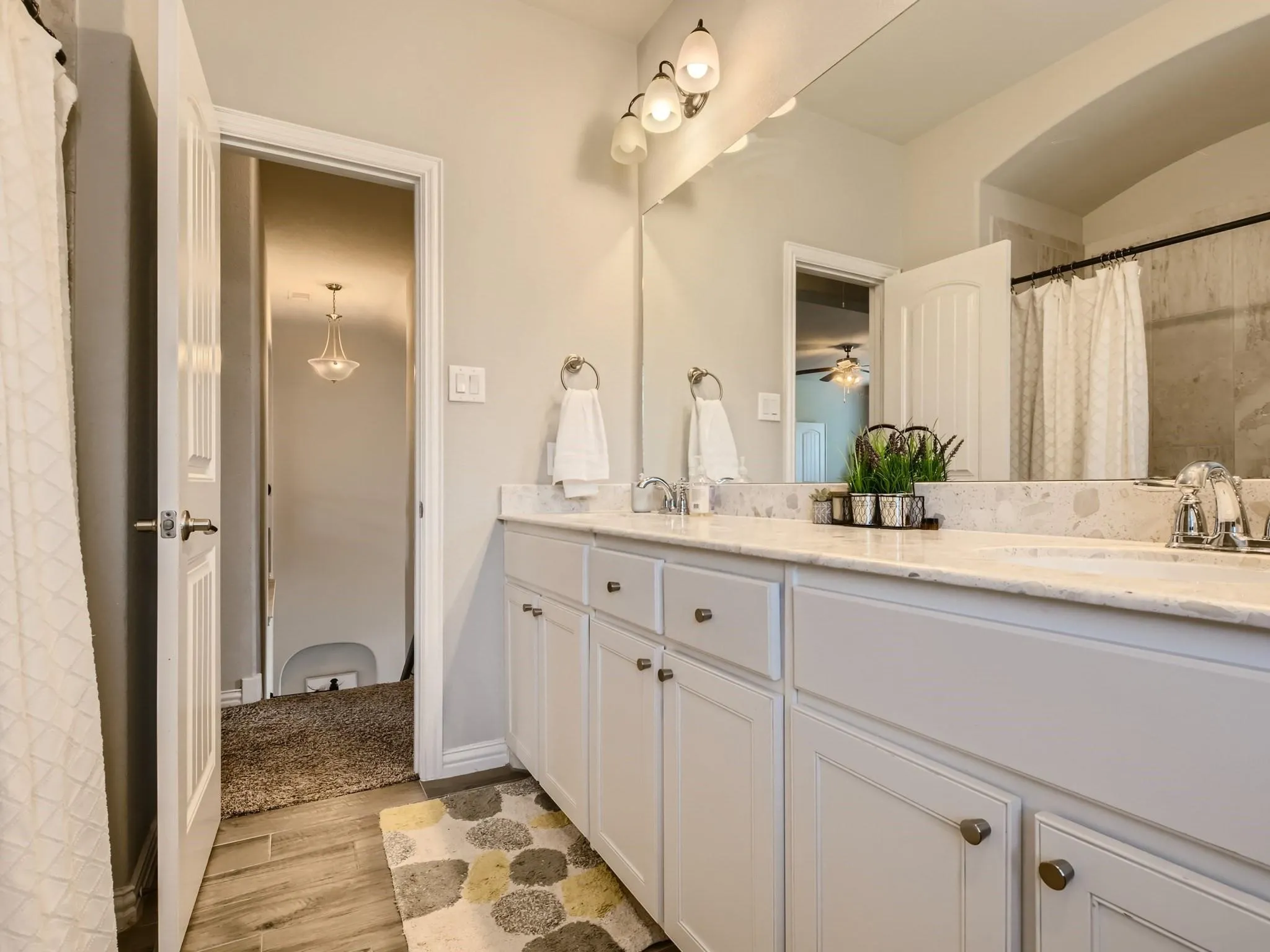 Single Family Residence For Sale in Tarrant County , 10036 Bodega Bay Road, Fort Worth, Texas 76177, 4 Bedroom, 3 Bathroom, 2 Garage spaces, 2,826 Sqft, built in 2017, mls#21408580, Real Estate Agent in Fort Worth, Homes For Sale in Tarrant county, Homes For Sale in Fort Worth, Realtor in Fort Worth Texas, Real Estate Brokerage Independent Realty Texas, Luminita Cordes Realtor