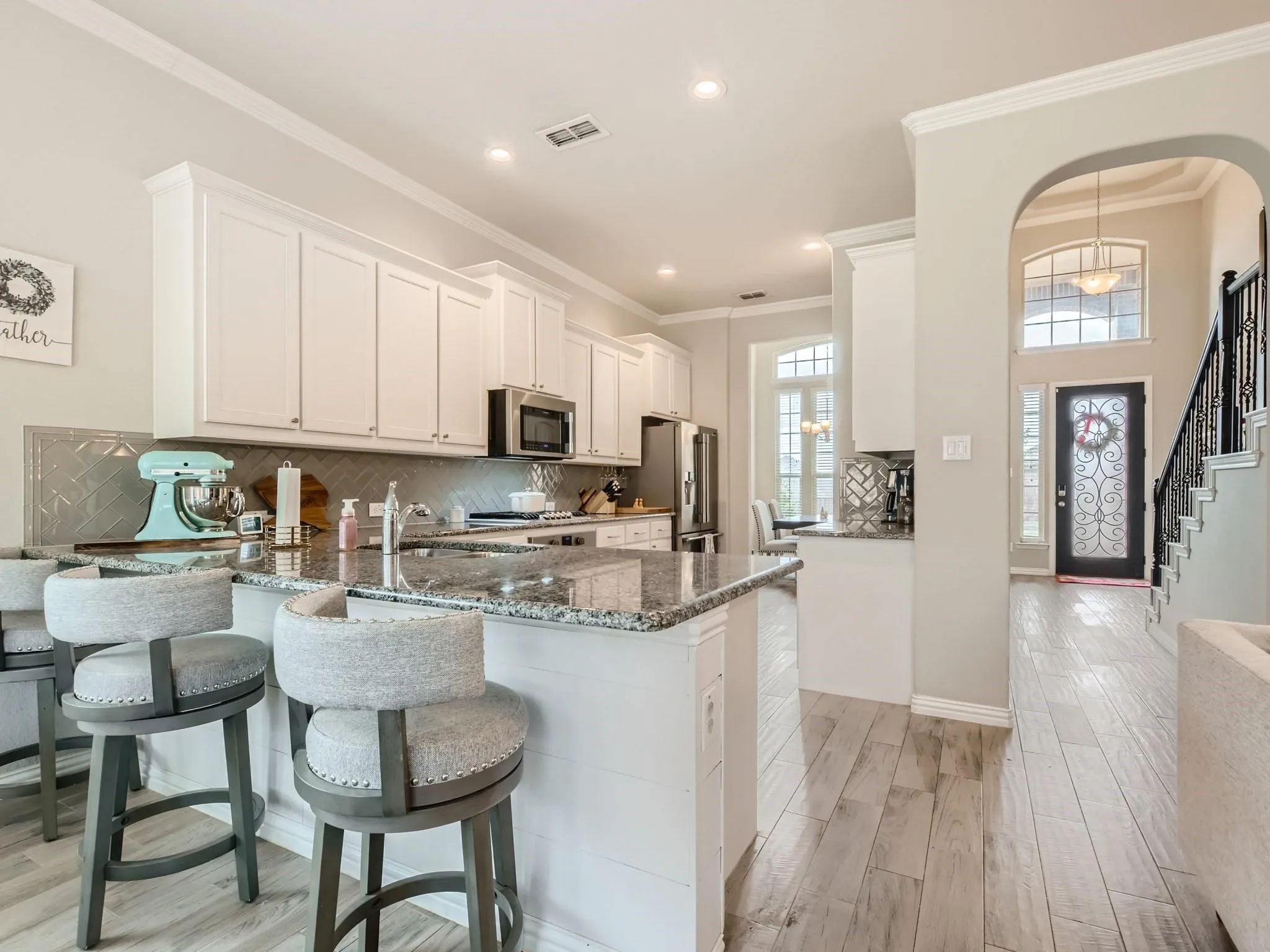 Single Family Residence For Sale in Tarrant County , 10036 Bodega Bay Road, Fort Worth, Texas 76177, 4 Bedroom, 3 Bathroom, 2 Garage spaces, 2,826 Sqft, built in 2017, mls#21408580, Real Estate Agent in Fort Worth, Homes For Sale in Tarrant county, Homes For Sale in Fort Worth, Realtor in Fort Worth Texas, Real Estate Brokerage Independent Realty Texas, Luminita Cordes Realtor