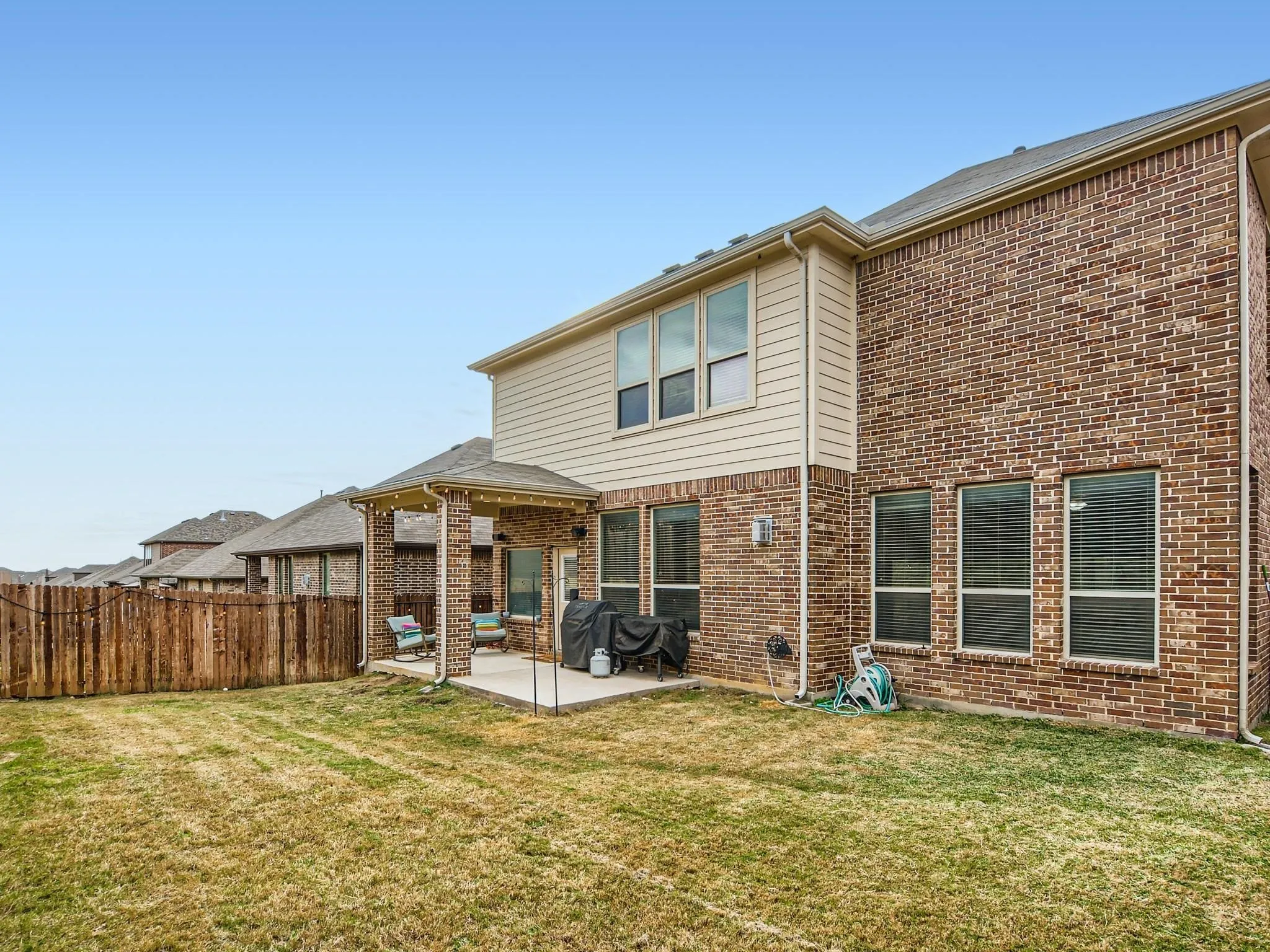 Single Family Residence For Sale in Tarrant County , 10036 Bodega Bay Road, Fort Worth, Texas 76177, 4 Bedroom, 3 Bathroom, 2 Garage spaces, 2,826 Sqft, built in 2017, mls#21408580, Real Estate Agent in Fort Worth, Homes For Sale in Tarrant county, Homes For Sale in Fort Worth, Realtor in Fort Worth Texas, Real Estate Brokerage Independent Realty Texas, Luminita Cordes Realtor