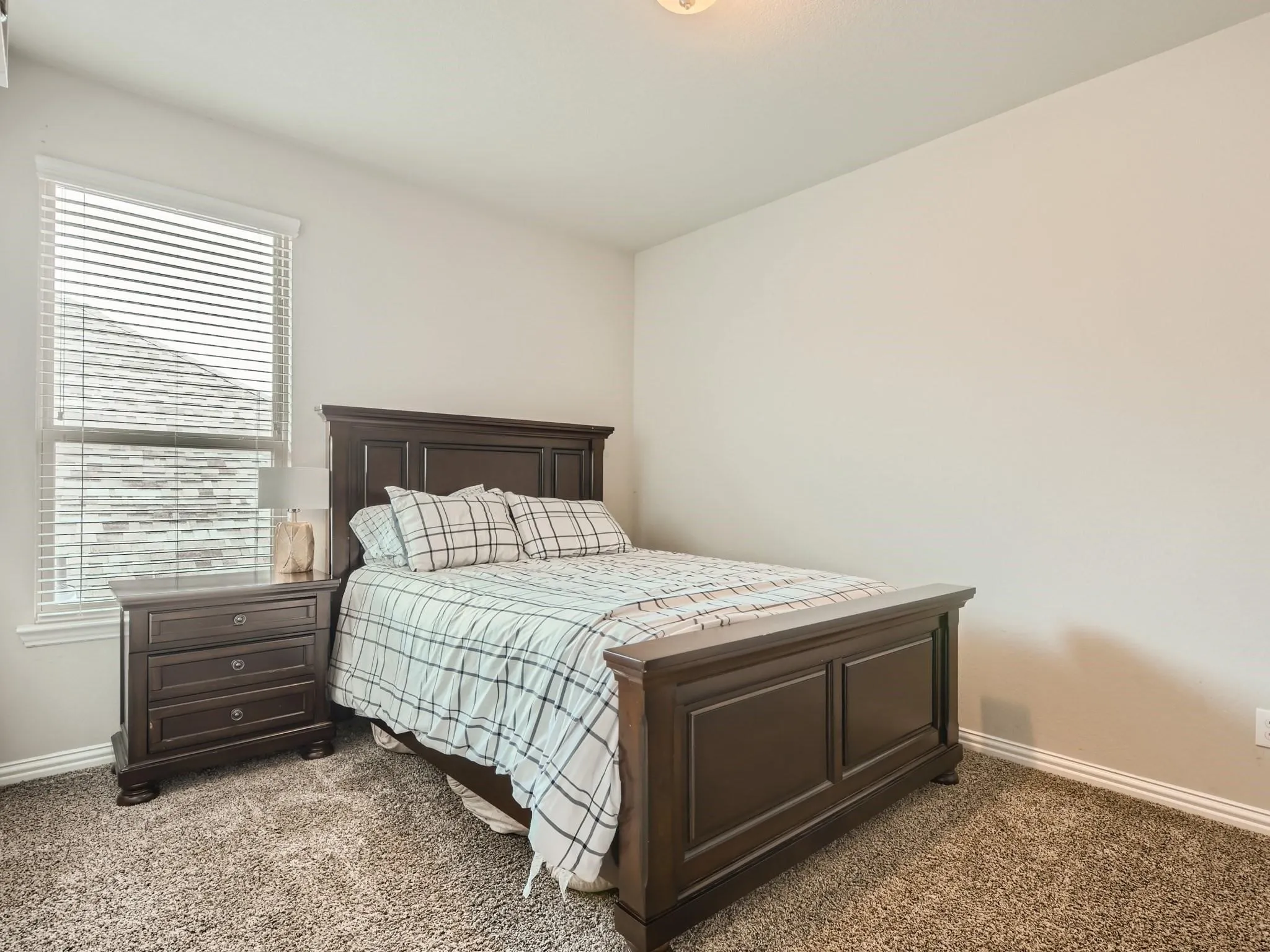 Single Family Residence For Sale in Tarrant County , 10036 Bodega Bay Road, Fort Worth, Texas 76177, 4 Bedroom, 3 Bathroom, 2 Garage spaces, 2,826 Sqft, built in 2017, mls#21408580, Real Estate Agent in Fort Worth, Homes For Sale in Tarrant county, Homes For Sale in Fort Worth, Realtor in Fort Worth Texas, Real Estate Brokerage Independent Realty Texas, Luminita Cordes Realtor