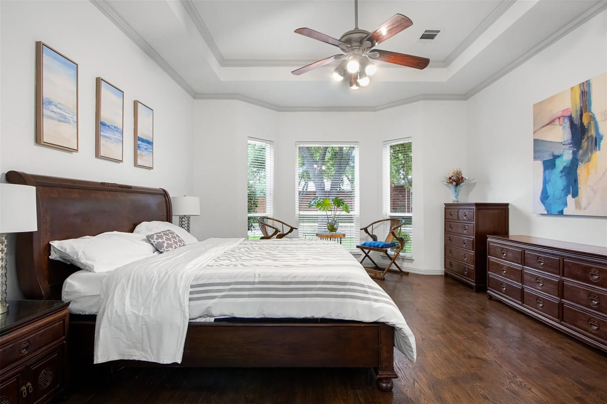 Single Family Residence For Rent in Dallas County , 966 Burns Crossing, Coppell, Texas 75019, 5 Bedroom, 5 Bathroom, 2 Garage spaces, 3,779 Sqft, built in 1994, mls#21408592, Real Estate Agent in Coppell, Homes For Rent in Dallas county, Homes For Rent in Coppell, Realtor in Coppell Texas, Real Estate Brokerage Independent Realty Texas, Luminita Cordes Realtor