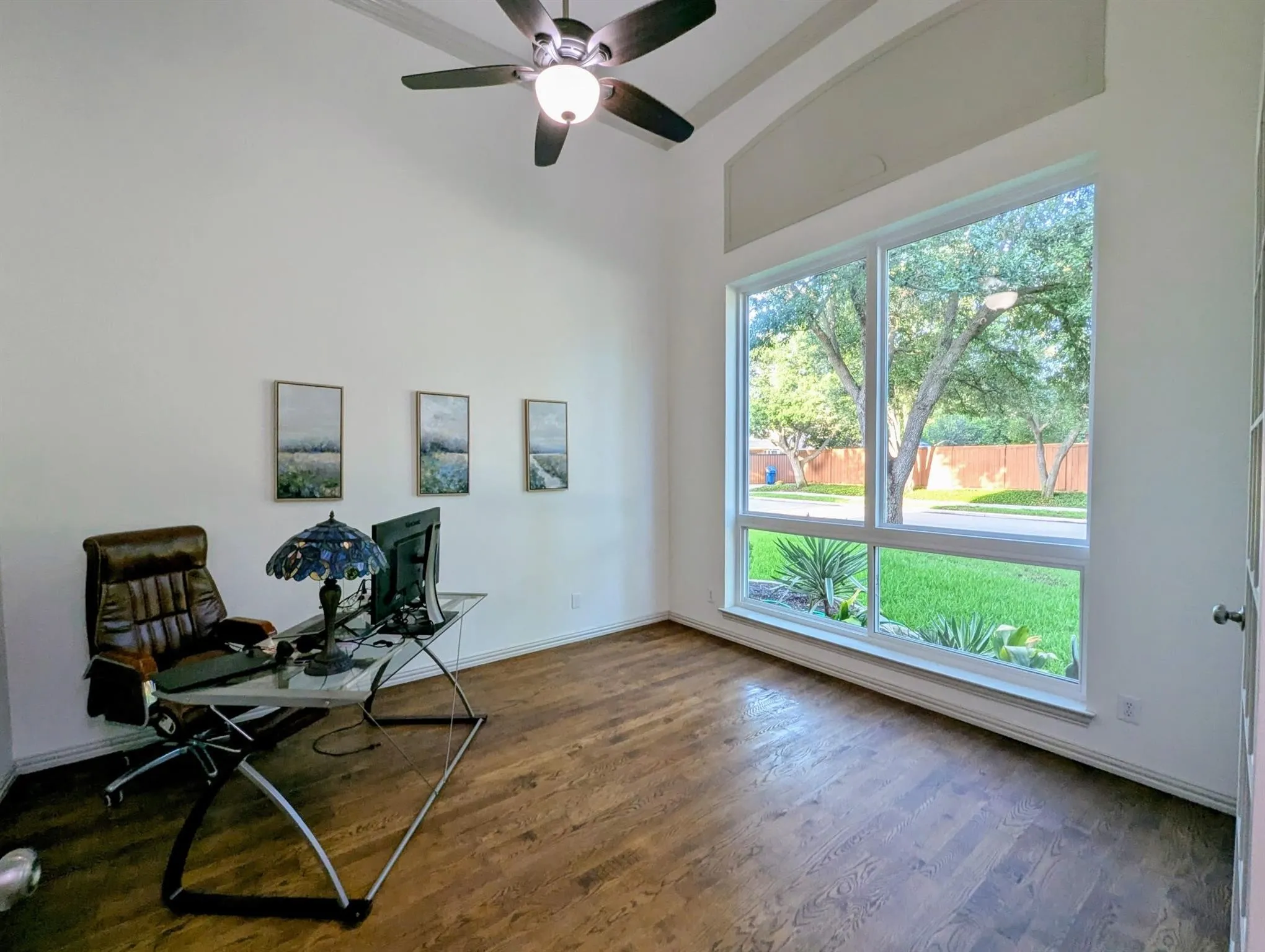 Single Family Residence For Rent in Dallas County , 966 Burns Crossing, Coppell, Texas 75019, 5 Bedroom, 5 Bathroom, 2 Garage spaces, 3,779 Sqft, built in 1994, mls#21408592, Real Estate Agent in Coppell, Homes For Rent in Dallas county, Homes For Rent in Coppell, Realtor in Coppell Texas, Real Estate Brokerage Independent Realty Texas, Luminita Cordes Realtor