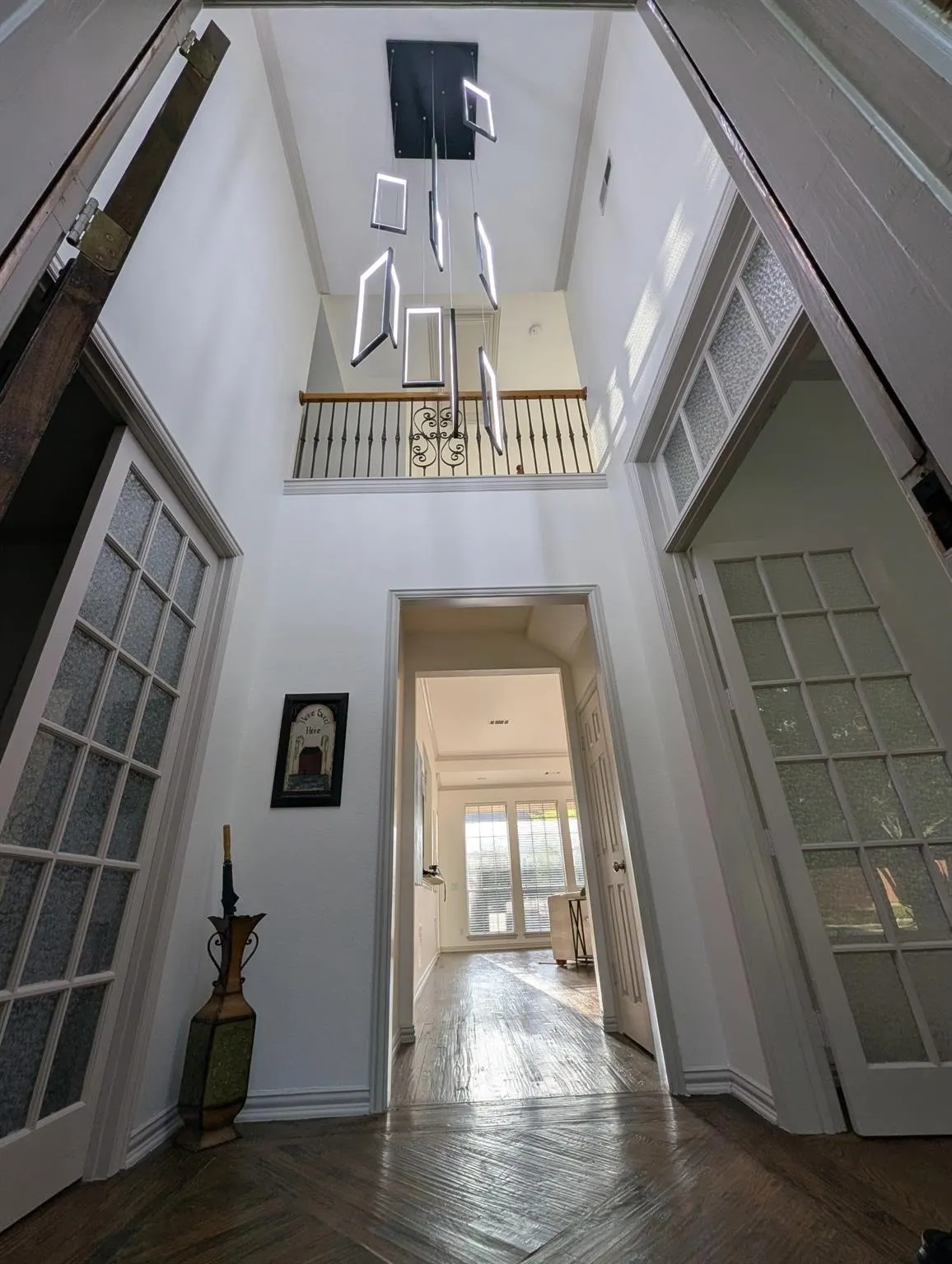 Single Family Residence For Rent in Dallas County , 966 Burns Crossing, Coppell, Texas 75019, 5 Bedroom, 5 Bathroom, 2 Garage spaces, 3,779 Sqft, built in 1994, mls#21408592, Real Estate Agent in Coppell, Homes For Rent in Dallas county, Homes For Rent in Coppell, Realtor in Coppell Texas, Real Estate Brokerage Independent Realty Texas, Luminita Cordes Realtor