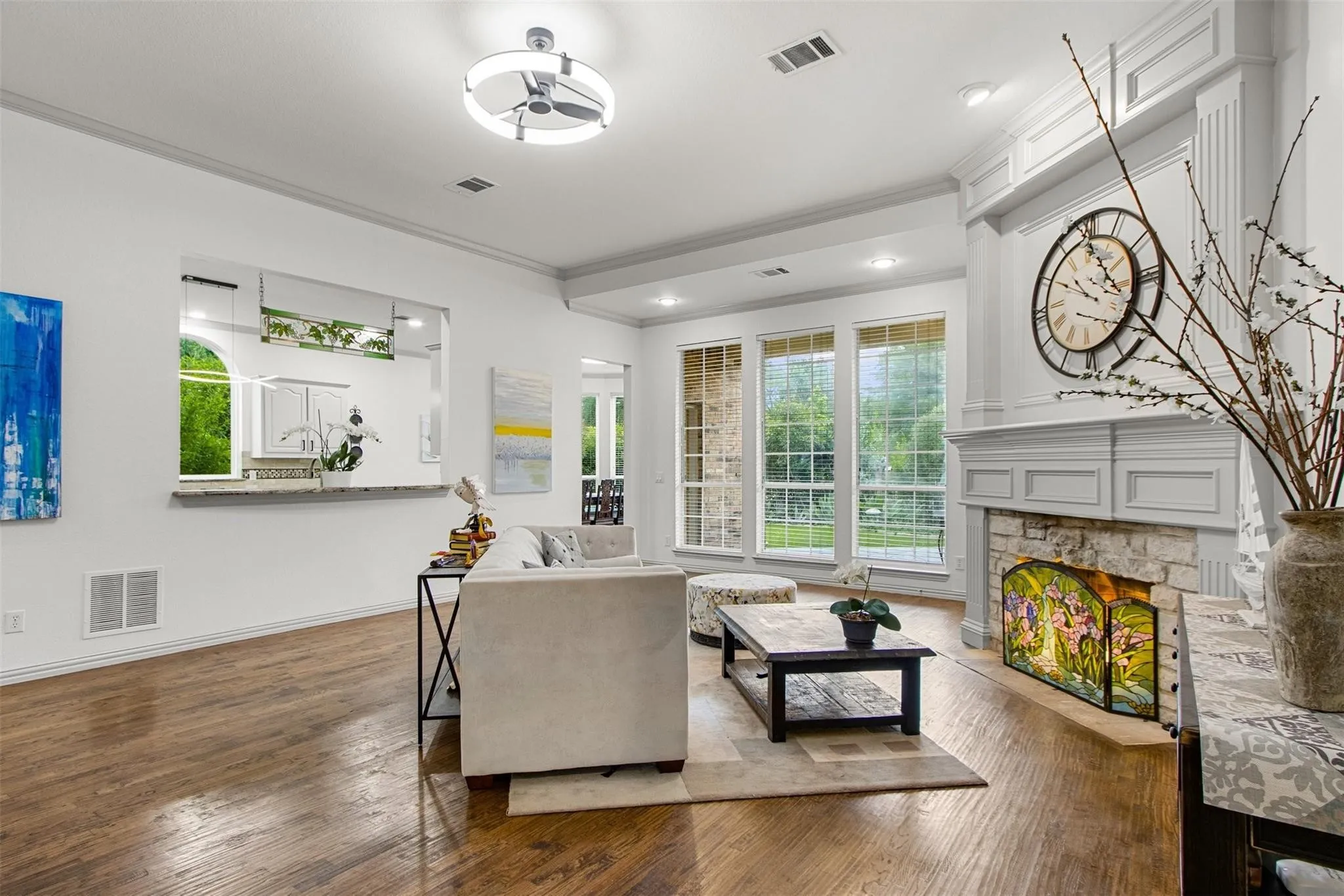 Single Family Residence For Rent in Dallas County , 966 Burns Crossing, Coppell, Texas 75019, 5 Bedroom, 5 Bathroom, 2 Garage spaces, 3,779 Sqft, built in 1994, mls#21408592, Real Estate Agent in Coppell, Homes For Rent in Dallas county, Homes For Rent in Coppell, Realtor in Coppell Texas, Real Estate Brokerage Independent Realty Texas, Luminita Cordes Realtor