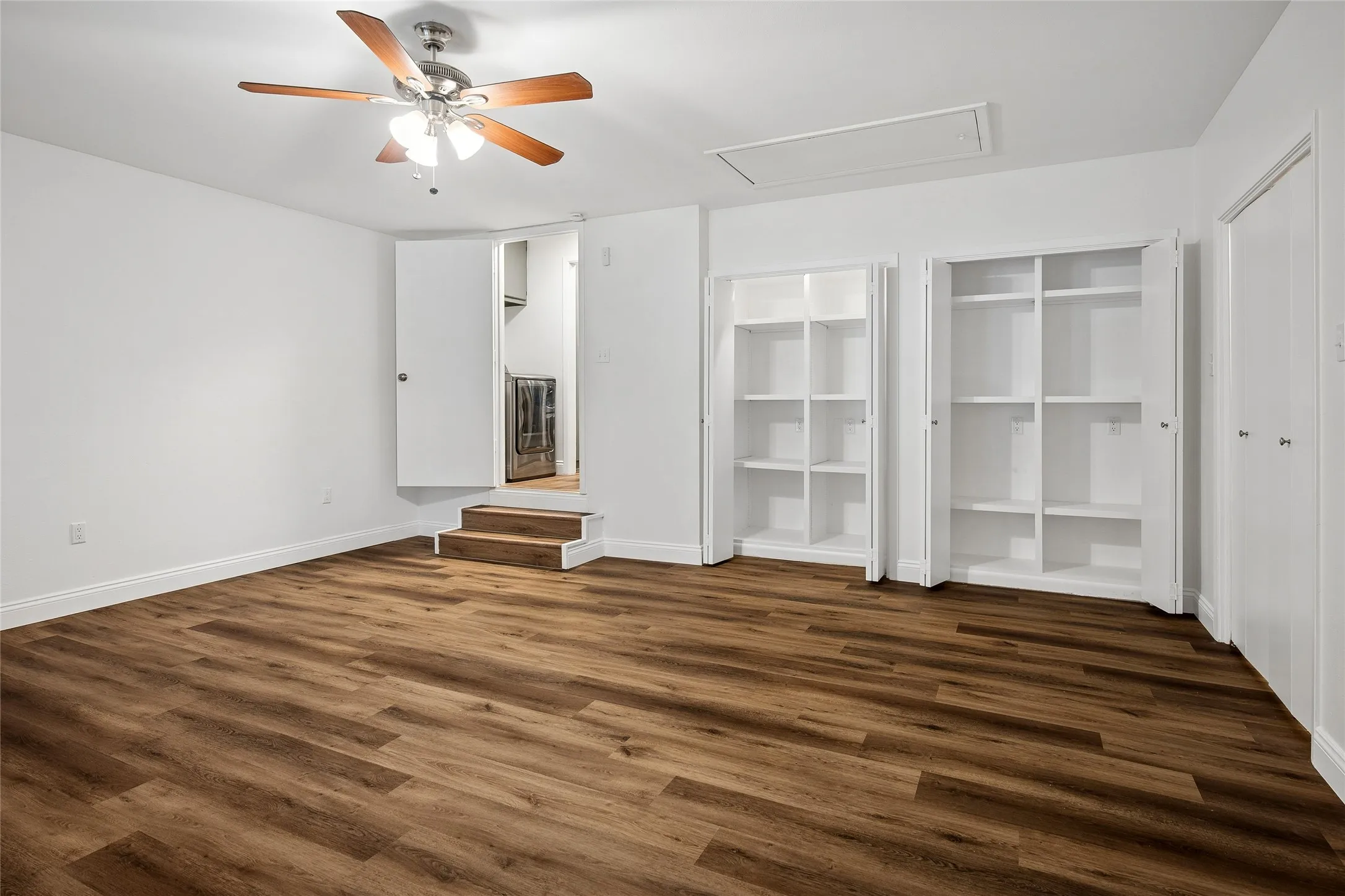 Single Family Residence For Sale in Dallas County , 8426 Baumgarten Drive, Dallas, Texas 75228, 4 Bedroom, 2 Bathroom, Garage spaces, 2,595 Sqft, built in 1964, mls#21408608, Real Estate Agent in Dallas, Homes For Sale in Dallas county, Homes For Sale in Dallas, Realtor in Dallas Texas, Real Estate Brokerage Independent Realty Texas, Luminita Cordes Realtor