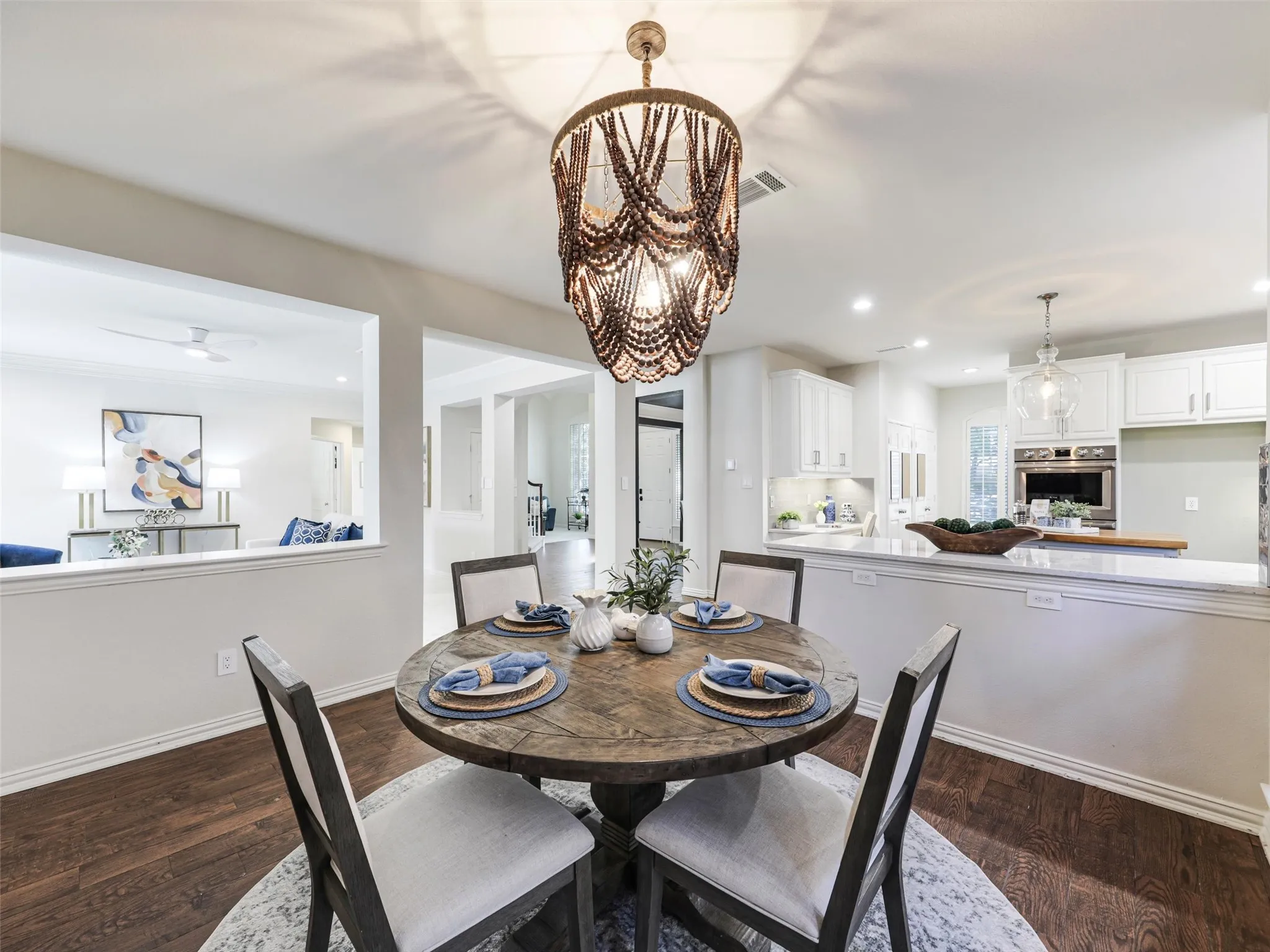 Single Family Residence For Sale in Collin County , 6141 Trailwood Drive, Plano, Texas 75024, 4 Bedroom, 4 Bathroom, 2 Garage spaces, 3,444 Sqft, built in 1995, mls#21355954, Real Estate Agent in Plano, Homes For Sale in Collin county, Homes For Sale in Plano, Realtor in Plano Texas, Real Estate Brokerage Independent Realty Texas, Luminita Cordes Realtor