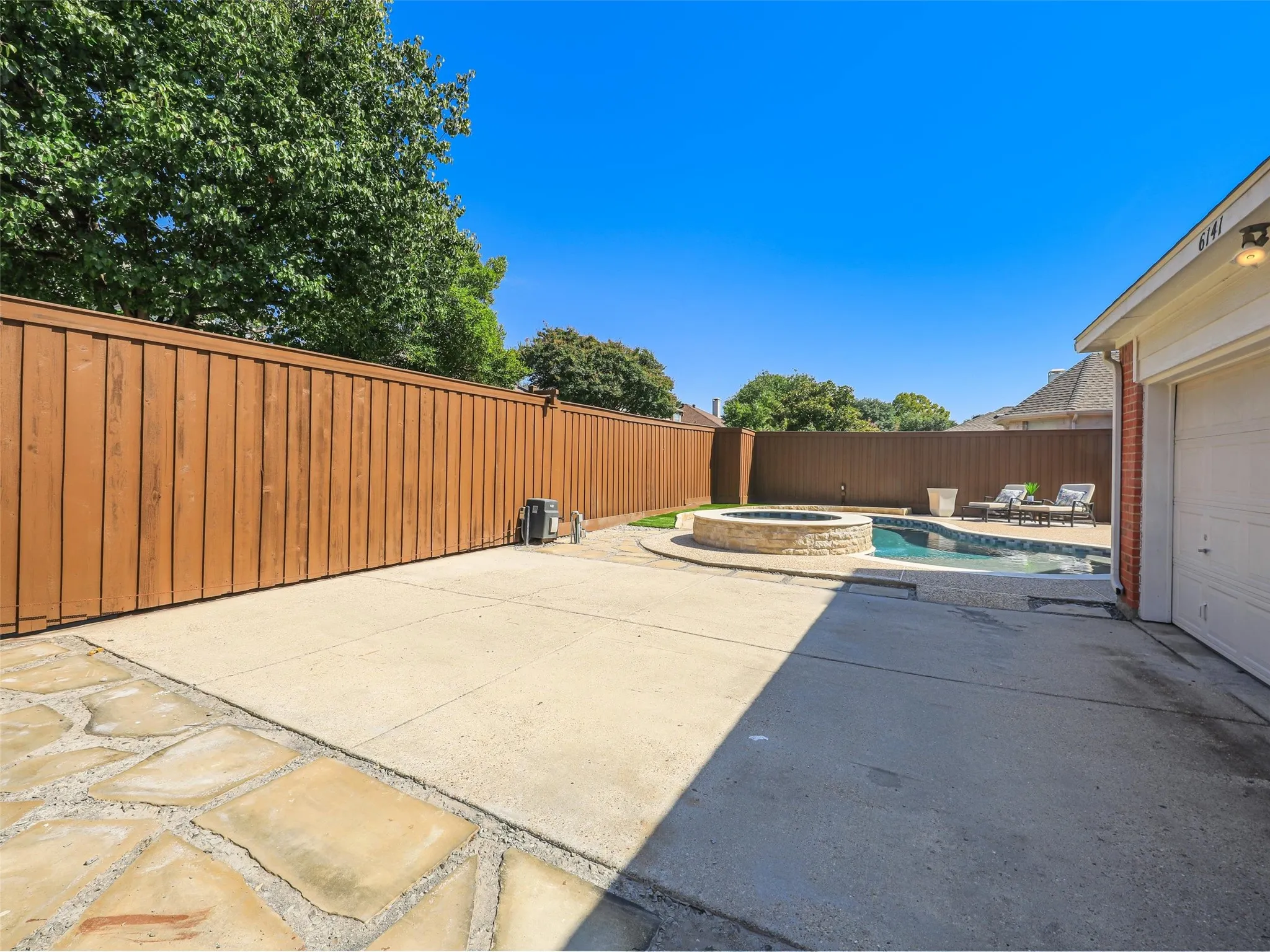Single Family Residence For Sale in Collin County , 6141 Trailwood Drive, Plano, Texas 75024, 4 Bedroom, 4 Bathroom, 2 Garage spaces, 3,444 Sqft, built in 1995, mls#21355954, Real Estate Agent in Plano, Homes For Sale in Collin county, Homes For Sale in Plano, Realtor in Plano Texas, Real Estate Brokerage Independent Realty Texas, Luminita Cordes Realtor
