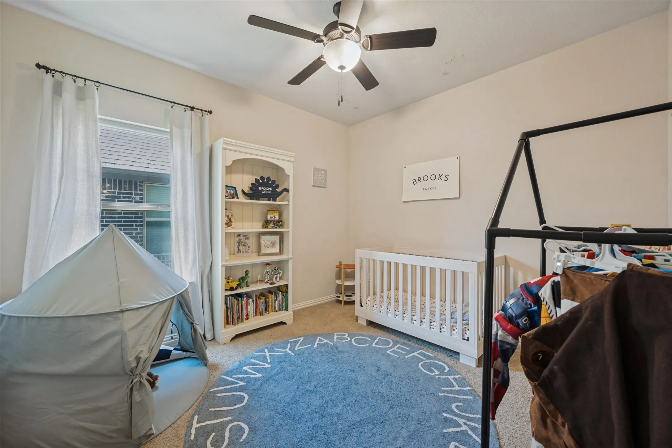 Single Family Residence For Sale in Johnson County , 2740 Chimney Rock Road, Burleson, Texas 76028, 4 Bedroom, 3 Bathroom, 2 Garage spaces, 2,847 Sqft, built in 2017, mls#21408174, Real Estate Agent in Burleson, Homes For Sale in Johnson county, Homes For Sale in Burleson, Realtor in Burleson Texas, Real Estate Brokerage Independent Realty Texas, Luminita Cordes Realtor