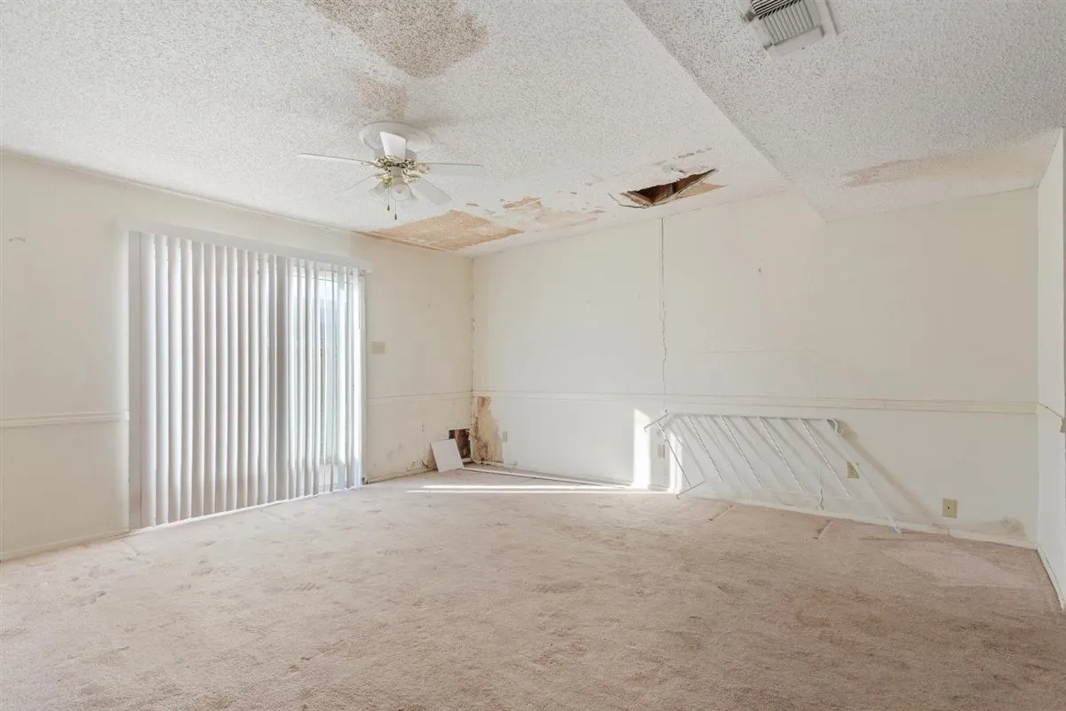 Condominium For Sale in Mc Lennan County , 808 N 62nd Street, Waco, Texas 76710, 2 Bedroom, 2 Bathroom, Garage spaces, 1,156 Sqft, built in 1973, mls#21408610, Real Estate Agent in Waco, Homes For Sale in Mc Lennan county, Homes For Sale in Waco, Realtor in Waco Texas, Real Estate Brokerage Independent Realty Texas, Luminita Cordes Realtor