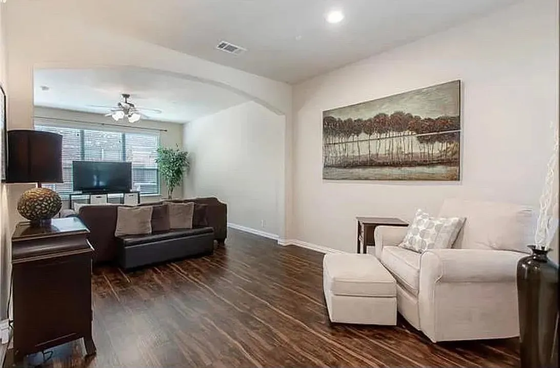 Townhouse For Sale in Collin County , 1837 Valencia Drive, Allen, Texas 75013, 3 Bedroom, 3 Bathroom, 2 Garage spaces, 1,928 Sqft, built in 2013, mls#21408619, Real Estate Agent in Allen, Homes For Sale in Collin county, Homes For Sale in Allen, Realtor in Allen Texas, Real Estate Brokerage Independent Realty Texas, Luminita Cordes Realtor