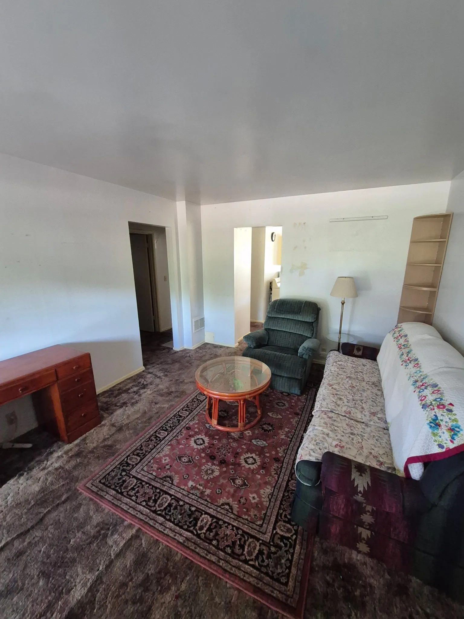 Single Family Residence For Sale in Wichita County , 2709 Roanoke Drive, Wichita Falls, Texas 76306, 3 Bedroom, 2 Bathroom, 1 Garage spaces, 906 Sqft, built in 1961, mls#21406637, Real Estate Agent in Wichita Falls, Homes For Sale in Wichita county, Homes For Sale in Wichita Falls, Realtor in Wichita Falls Texas, Real Estate Brokerage Independent Realty Texas, Luminita Cordes Realtor