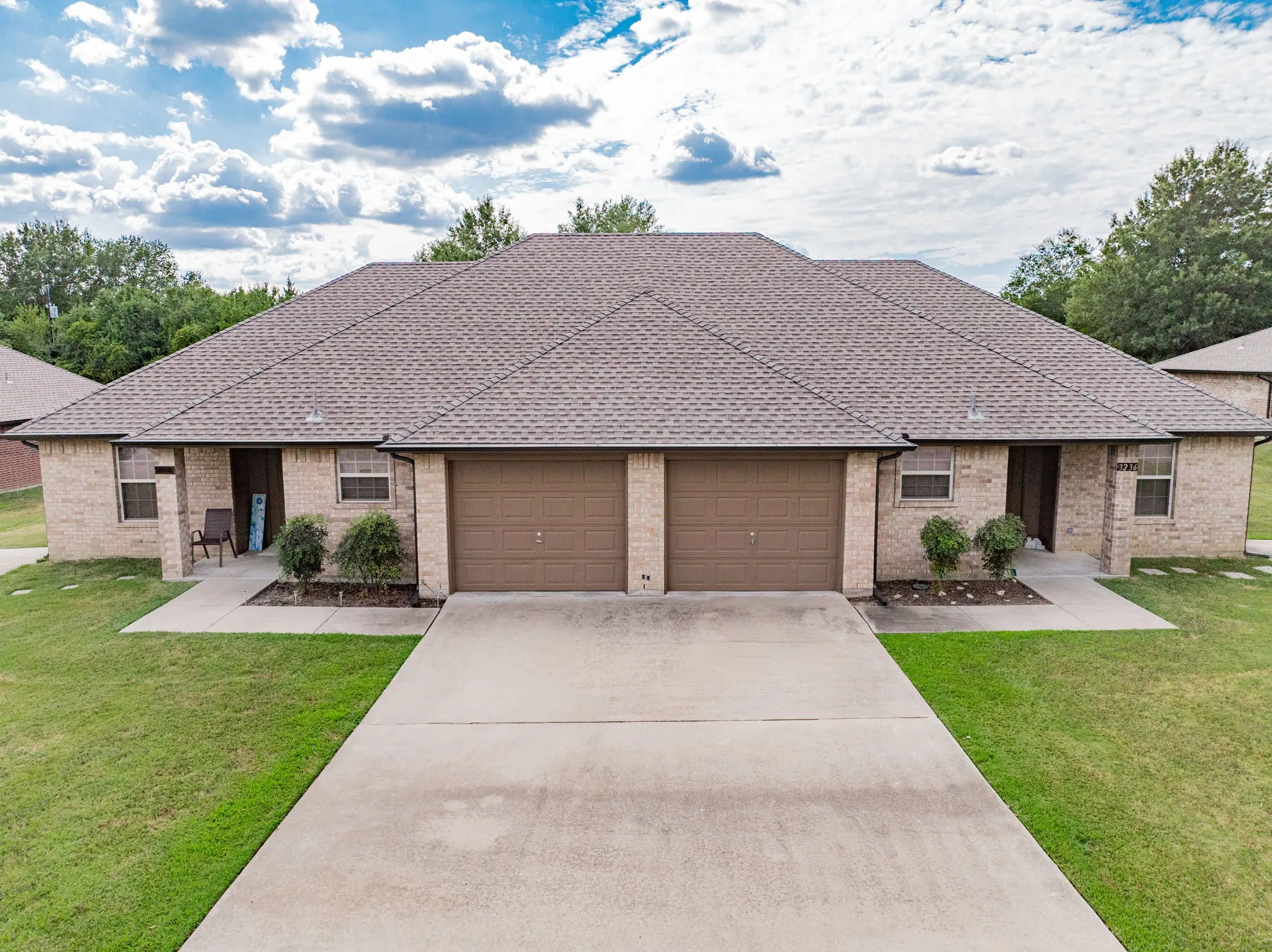 Duplex For Sale in Hunt County , 26 Duplex Portfolio, Commerce, Texas 75428, 3 Bedroom, 2 Bathroom, 1 Garage spaces, 0 Sqft, built in 2015, mls#21405021, Real Estate Agent in Commerce, Homes For Sale in Hunt county, Homes For Sale in Commerce, Realtor in Commerce Texas, Real Estate Brokerage Independent Realty Texas, Luminita Cordes Realtor