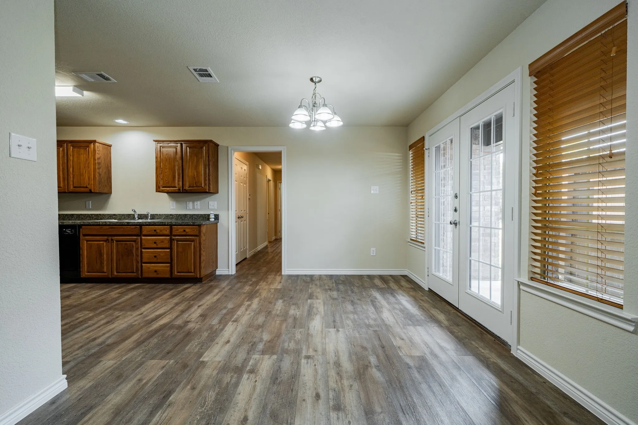 Duplex For Sale in Hunt County , 26 Duplex Portfolio, Commerce, Texas 75428, 3 Bedroom, 2 Bathroom, 1 Garage spaces, 0 Sqft, built in 2015, mls#21405021, Real Estate Agent in Commerce, Homes For Sale in Hunt county, Homes For Sale in Commerce, Realtor in Commerce Texas, Real Estate Brokerage Independent Realty Texas, Luminita Cordes Realtor