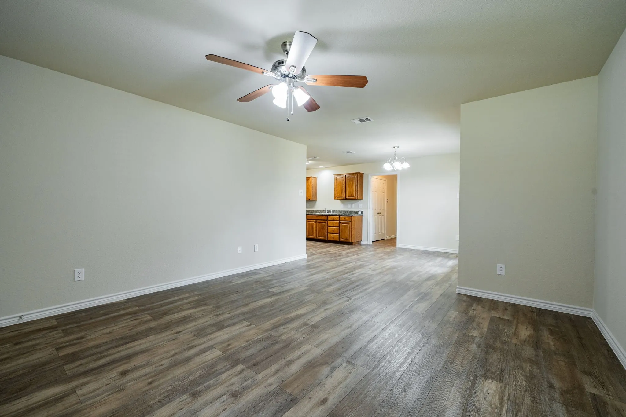 Duplex For Sale in Hunt County , 26 Duplex Portfolio, Commerce, Texas 75428, 3 Bedroom, 2 Bathroom, 1 Garage spaces, 0 Sqft, built in 2015, mls#21405021, Real Estate Agent in Commerce, Homes For Sale in Hunt county, Homes For Sale in Commerce, Realtor in Commerce Texas, Real Estate Brokerage Independent Realty Texas, Luminita Cordes Realtor