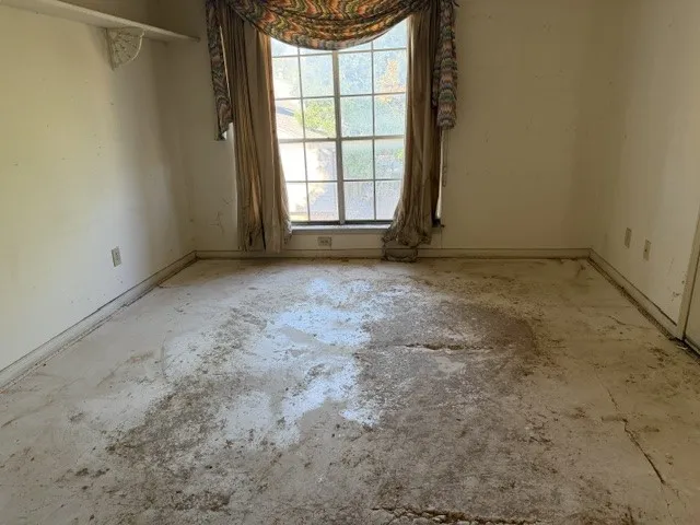 Condominium For Sale in Dallas County , 9801 Royal Lane 308, Dallas, Texas 75231, 2 Bedroom, 3 Bathroom, Garage spaces, 1,170 Sqft, built in 1981, mls#21408622, Real Estate Agent in Dallas, Homes For Sale in Dallas county, Homes For Sale in Dallas, Realtor in Dallas Texas, Real Estate Brokerage Independent Realty Texas, Luminita Cordes Realtor