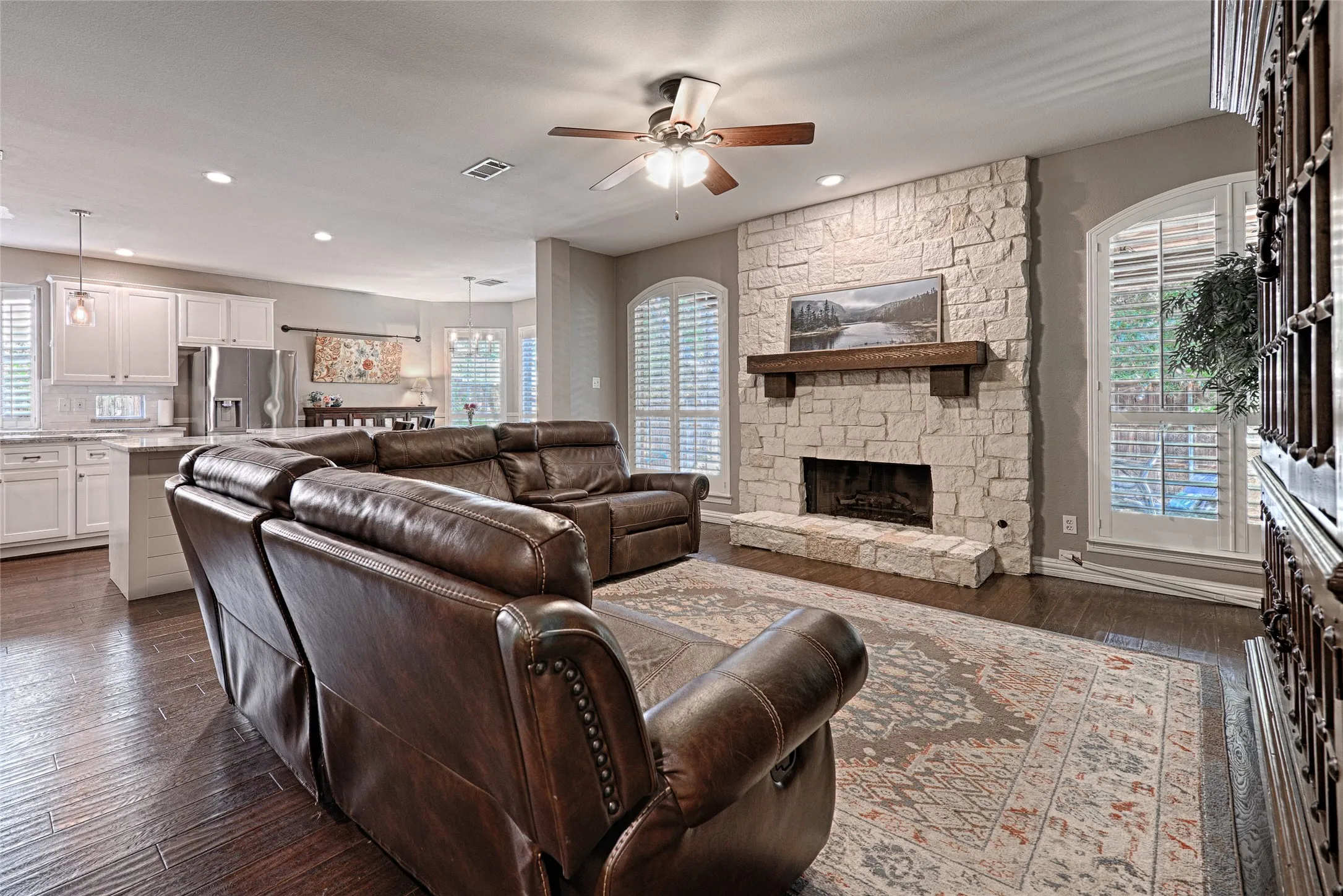 Single Family Residence For Sale in Dallas County , 114 Westwind Drive, Coppell, Texas 75019, 5 Bedroom, 4 Bathroom, 2 Garage spaces, 3,606 Sqft, built in 1993, mls#21403228, Real Estate Agent in Coppell, Homes For Sale in Dallas county, Homes For Sale in Coppell, Realtor in Coppell Texas, Real Estate Brokerage Independent Realty Texas, Luminita Cordes Realtor