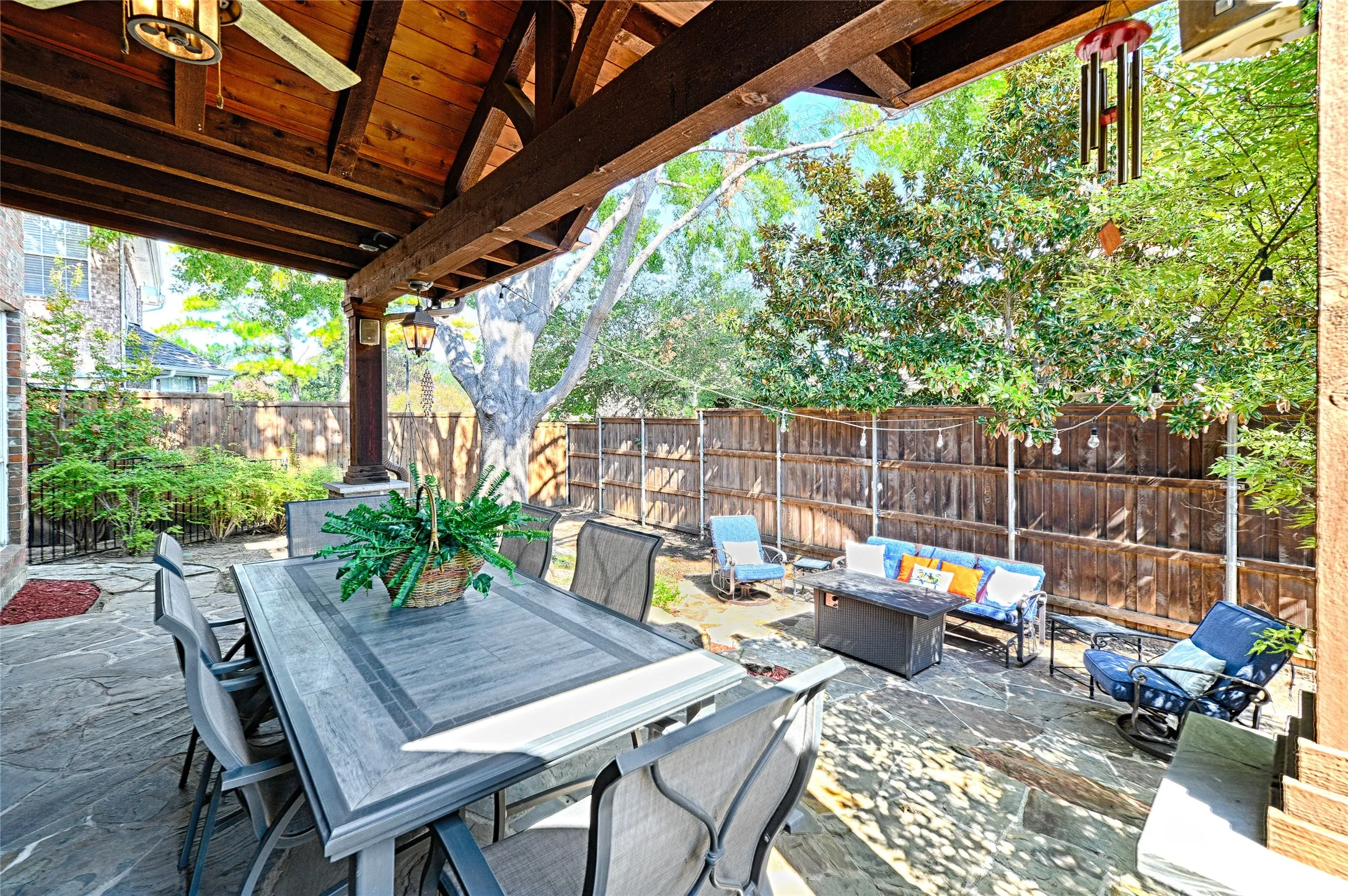 Single Family Residence For Sale in Dallas County , 114 Westwind Drive, Coppell, Texas 75019, 5 Bedroom, 4 Bathroom, 2 Garage spaces, 3,606 Sqft, built in 1993, mls#21403228, Real Estate Agent in Coppell, Homes For Sale in Dallas county, Homes For Sale in Coppell, Realtor in Coppell Texas, Real Estate Brokerage Independent Realty Texas, Luminita Cordes Realtor