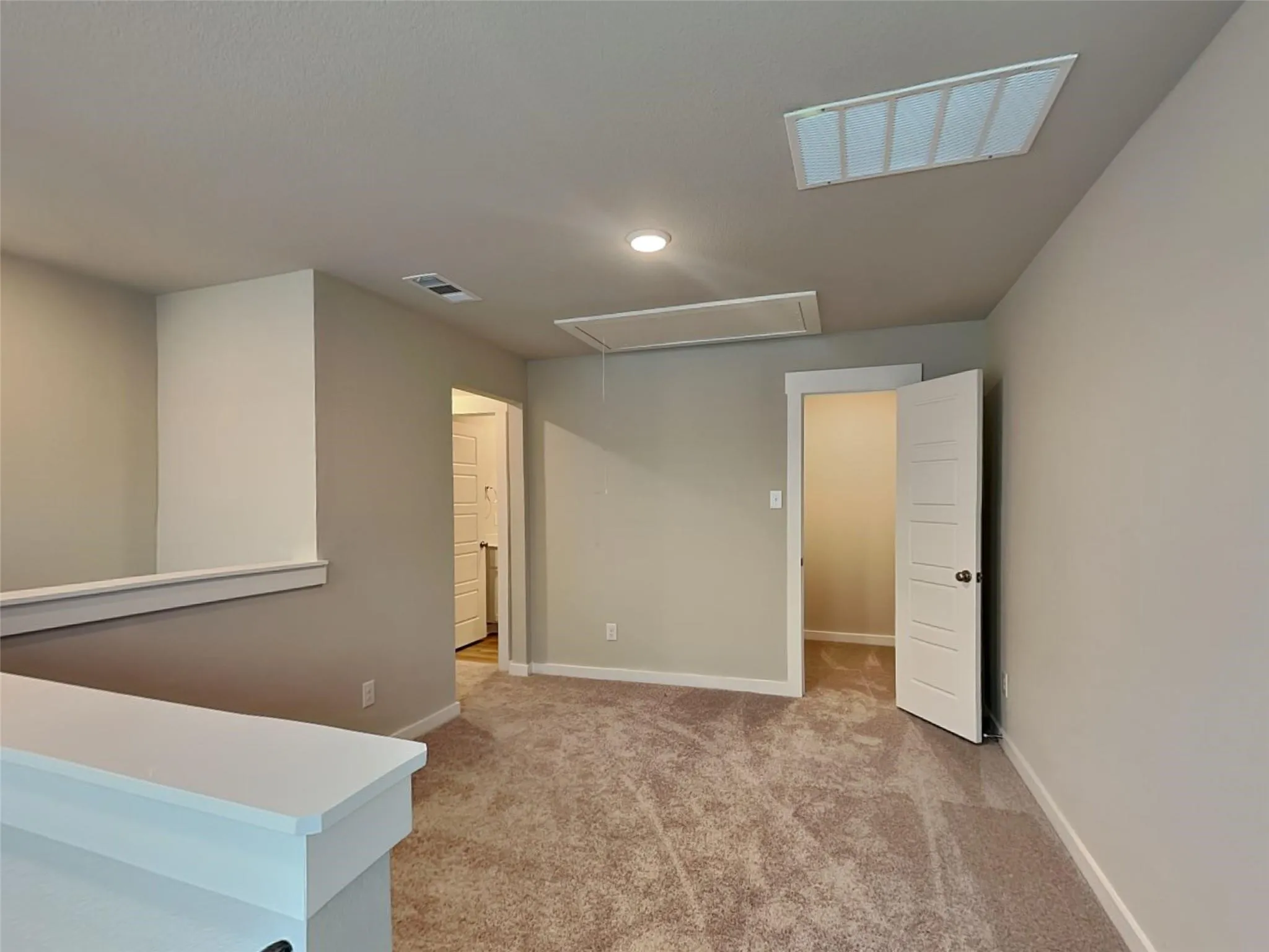 Townhouse For Rent in Tarrant County , 226 Territory Trail, Fort Worth, Texas 76120, 3 Bedroom, 3 Bathroom, 2 Garage spaces, 1,729 Sqft, built in 2025, mls#21408623, Real Estate Agent in Fort Worth, Homes For Rent in Tarrant county, Homes For Rent in Fort Worth, Realtor in Fort Worth Texas, Real Estate Brokerage Independent Realty Texas, Luminita Cordes Realtor