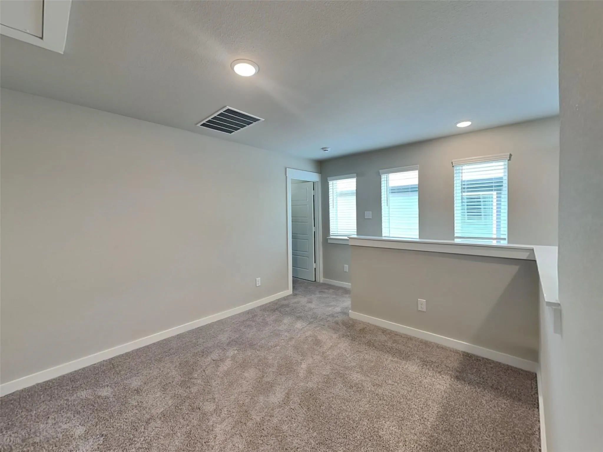 Townhouse For Rent in Tarrant County , 226 Territory Trail, Fort Worth, Texas 76120, 3 Bedroom, 3 Bathroom, 2 Garage spaces, 1,729 Sqft, built in 2025, mls#21408623, Real Estate Agent in Fort Worth, Homes For Rent in Tarrant county, Homes For Rent in Fort Worth, Realtor in Fort Worth Texas, Real Estate Brokerage Independent Realty Texas, Luminita Cordes Realtor