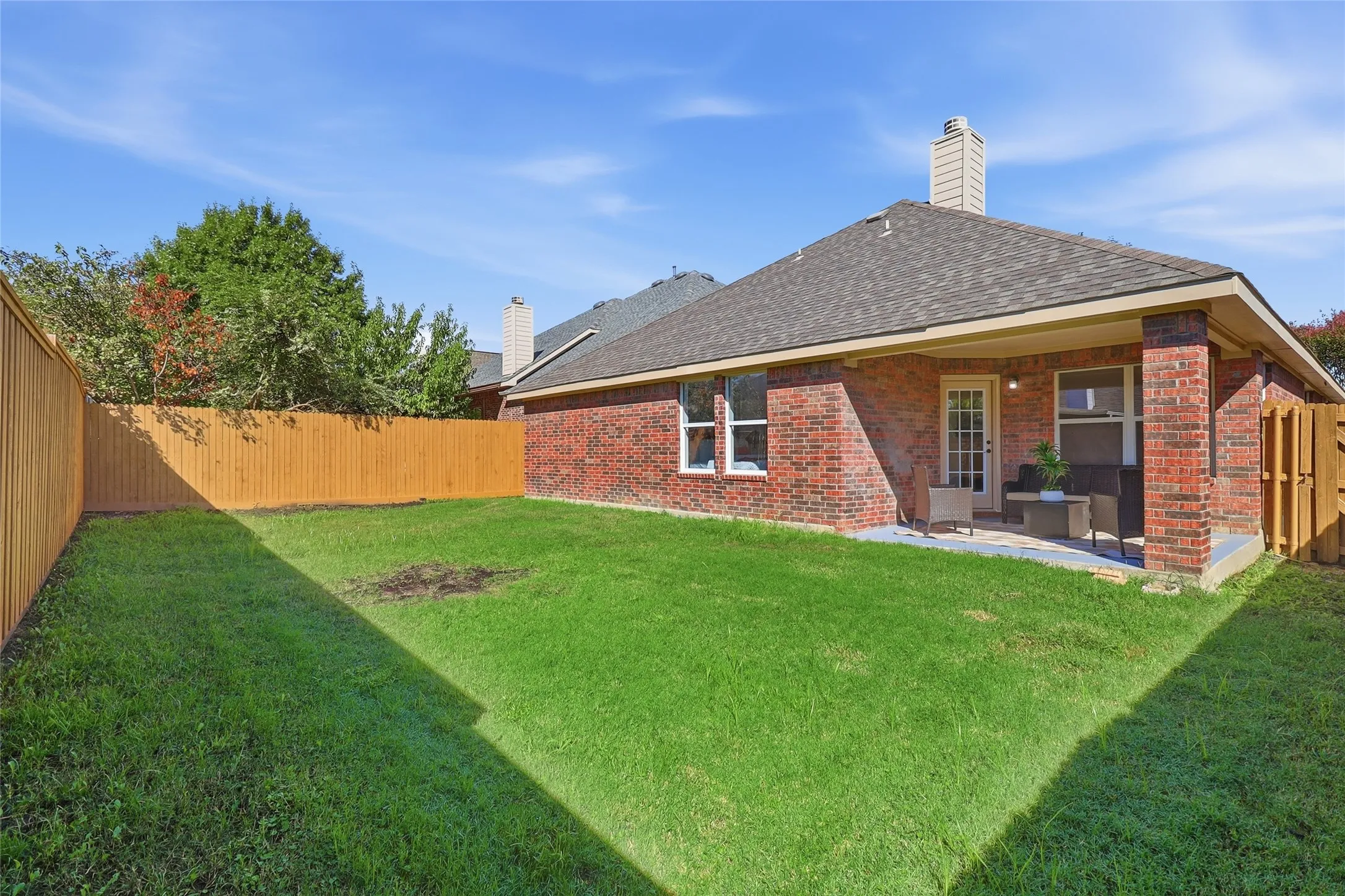 Single Family Residence For Sale in Collin County , 2909 Holly Lane, Wylie, Texas 75098, 4 Bedroom, 2 Bathroom, 2 Garage spaces, 2,178 Sqft, built in 2005, mls#21408626, Real Estate Agent in Wylie, Homes For Sale in Collin county, Homes For Sale in Wylie, Realtor in Wylie Texas, Real Estate Brokerage Independent Realty Texas, Luminita Cordes Realtor