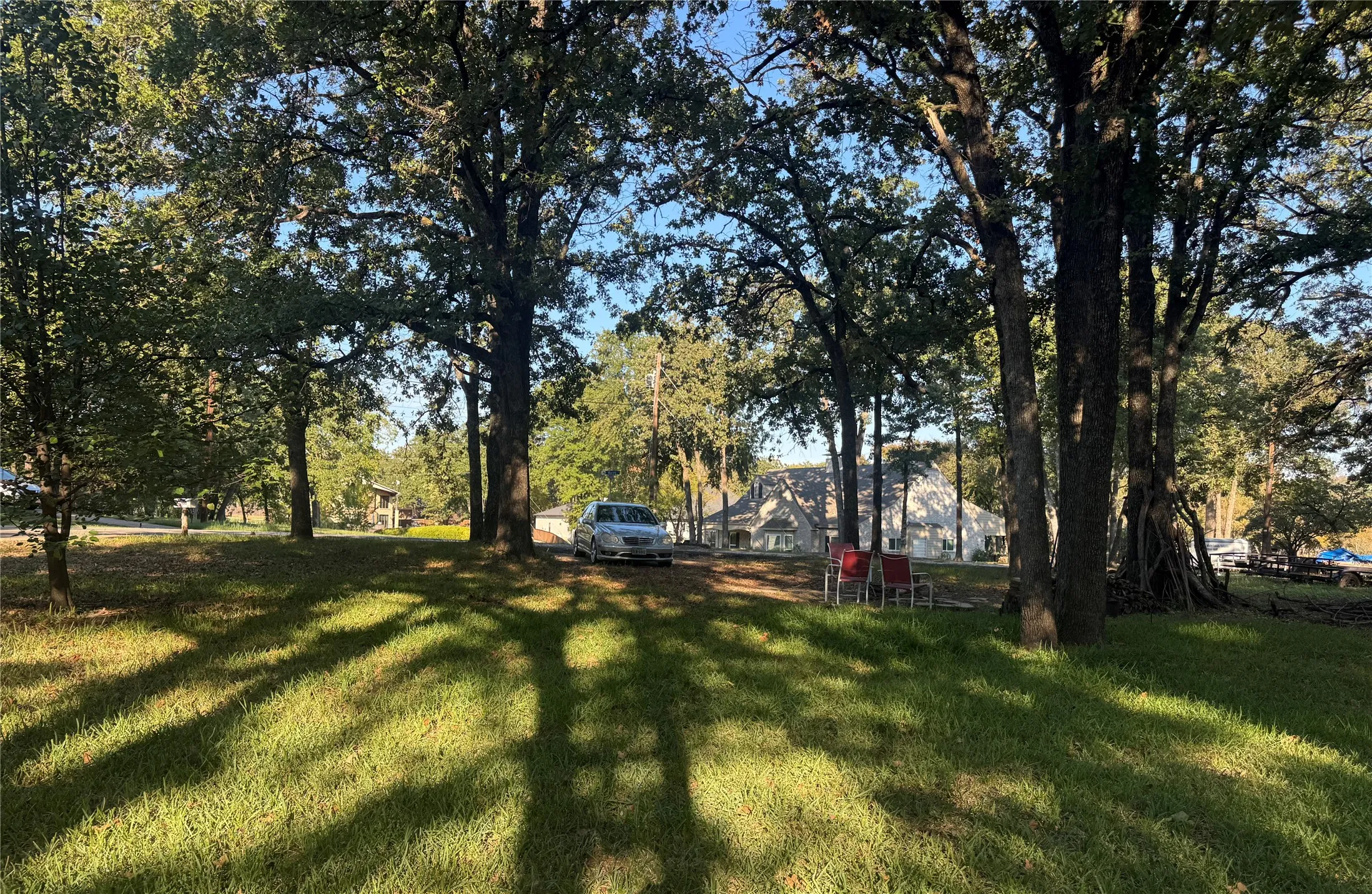 Single Family Residence For Sale in Henderson County , 115 Seaside Drive, Gun Barrel City, Texas 75156, 2 Bedroom, 1 Bathroom, Garage spaces, 1,092 Sqft, built in 1995, mls#21408520, Real Estate Agent in Gun Barrel City, Homes For Sale in Henderson county, Homes For Sale in Gun Barrel City, Realtor in Gun Barrel City Texas, Real Estate Brokerage Independent Realty Texas, Luminita Cordes Realtor
