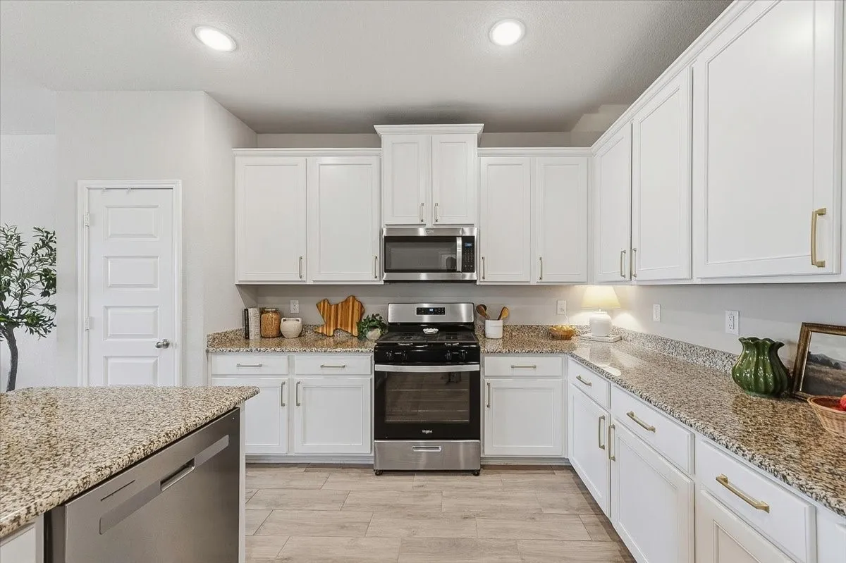 Single Family Residence For Rent in Tarrant County , 10920 Elata Drive, Fort Worth, Texas 76108, 4 Bedroom, 2 Bathroom, 2 Garage spaces, 1,924 Sqft, built in 2022, mls#21408612, Real Estate Agent in Fort Worth, Homes For Rent in Tarrant county, Homes For Rent in Fort Worth, Realtor in Fort Worth Texas, Real Estate Brokerage Independent Realty Texas, Luminita Cordes Realtor