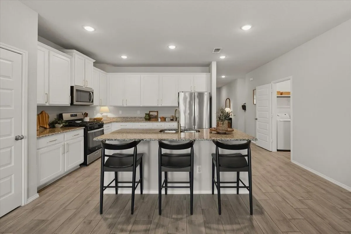 Single Family Residence For Rent in Tarrant County , 10920 Elata Drive, Fort Worth, Texas 76108, 4 Bedroom, 2 Bathroom, 2 Garage spaces, 1,924 Sqft, built in 2022, mls#21408612, Real Estate Agent in Fort Worth, Homes For Rent in Tarrant county, Homes For Rent in Fort Worth, Realtor in Fort Worth Texas, Real Estate Brokerage Independent Realty Texas, Luminita Cordes Realtor