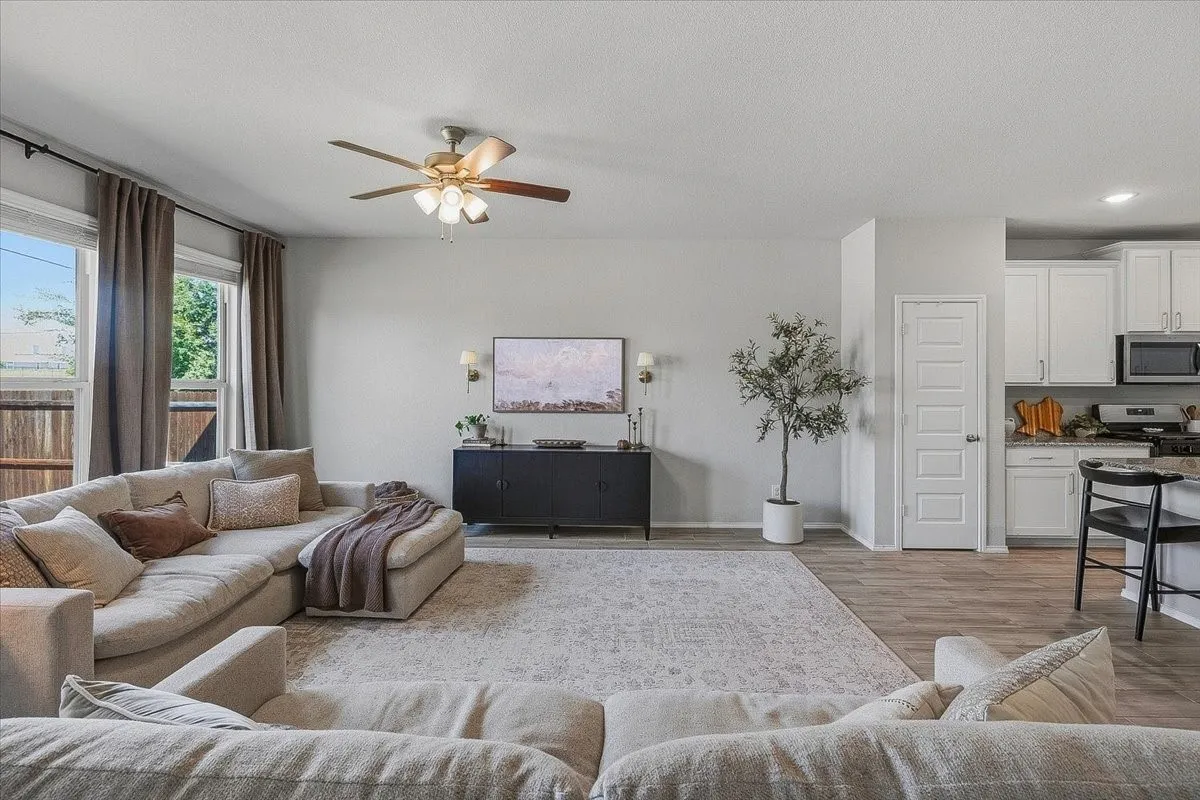 Single Family Residence For Rent in Tarrant County , 10920 Elata Drive, Fort Worth, Texas 76108, 4 Bedroom, 2 Bathroom, 2 Garage spaces, 1,924 Sqft, built in 2022, mls#21408612, Real Estate Agent in Fort Worth, Homes For Rent in Tarrant county, Homes For Rent in Fort Worth, Realtor in Fort Worth Texas, Real Estate Brokerage Independent Realty Texas, Luminita Cordes Realtor
