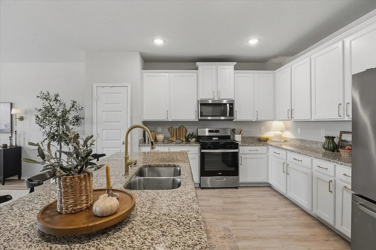 Single Family Residence For Rent in Tarrant County , 10920 Elata Drive, Fort Worth, Texas 76108, 4 Bedroom, 2 Bathroom, 2 Garage spaces, 1,924 Sqft, built in 2022, mls#21408612, Real Estate Agent in Fort Worth, Homes For Rent in Tarrant county, Homes For Rent in Fort Worth, Realtor in Fort Worth Texas, Real Estate Brokerage Independent Realty Texas, Luminita Cordes Realtor