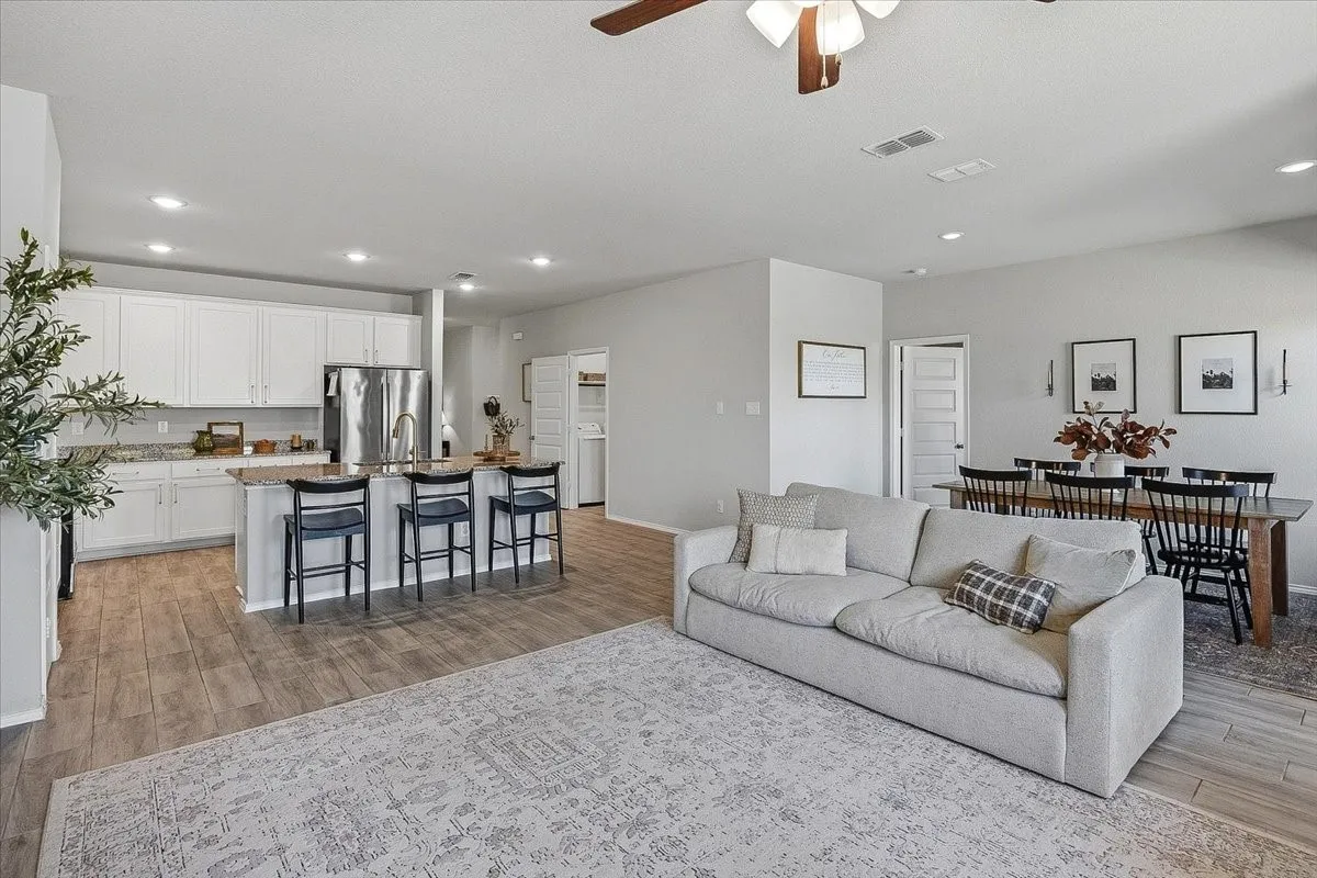 Single Family Residence For Rent in Tarrant County , 10920 Elata Drive, Fort Worth, Texas 76108, 4 Bedroom, 2 Bathroom, 2 Garage spaces, 1,924 Sqft, built in 2022, mls#21408612, Real Estate Agent in Fort Worth, Homes For Rent in Tarrant county, Homes For Rent in Fort Worth, Realtor in Fort Worth Texas, Real Estate Brokerage Independent Realty Texas, Luminita Cordes Realtor