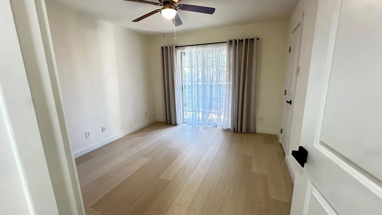 Condominium For Sale in Collin County , 18333 Roehampton Drive 322, Dallas, Texas 75252, 2 Bedroom, 1 Bathroom, Garage spaces, 737 Sqft, built in 1985, mls#21408640, Real Estate Agent in Dallas, Homes For Sale in Collin county, Homes For Sale in Dallas, Realtor in Dallas Texas, Real Estate Brokerage Independent Realty Texas, Luminita Cordes Realtor