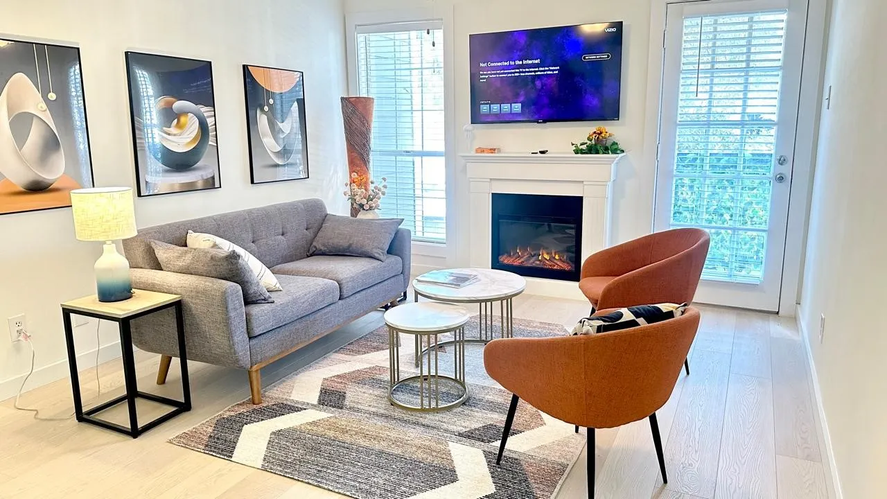 Condominium For Sale in Collin County , 18333 Roehampton Drive 322, Dallas, Texas 75252, 2 Bedroom, 1 Bathroom, Garage spaces, 737 Sqft, built in 1985, mls#21408640, Real Estate Agent in Dallas, Homes For Sale in Collin county, Homes For Sale in Dallas, Realtor in Dallas Texas, Real Estate Brokerage Independent Realty Texas, Luminita Cordes Realtor