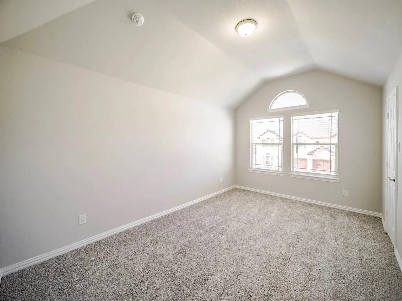 Single Family Residence For Rent in Collin County , 3420 Cotton Mill Road, Celina, Texas 75009, 5 Bedroom, 4 Bathroom, 2 Garage spaces, 3,784 Sqft, built in 2021, mls#21408647, Real Estate Agent in Celina, Homes For Rent in Collin county, Homes For Rent in Celina, Realtor in Celina Texas, Real Estate Brokerage Independent Realty Texas, Luminita Cordes Realtor