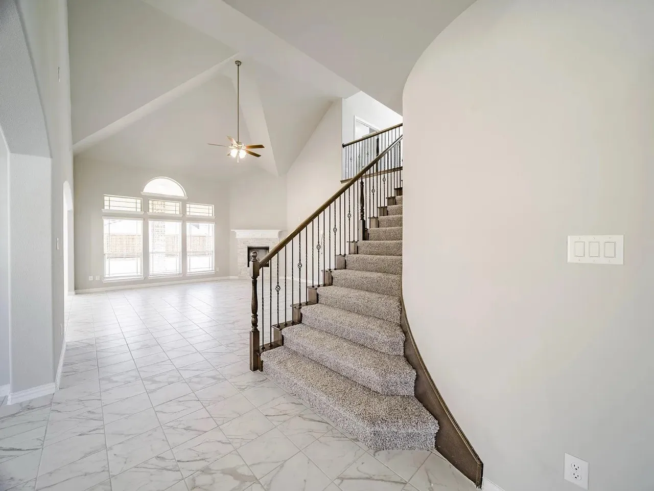 Single Family Residence For Rent in Collin County , 3420 Cotton Mill Road, Celina, Texas 75009, 5 Bedroom, 4 Bathroom, 2 Garage spaces, 3,784 Sqft, built in 2021, mls#21408647, Real Estate Agent in Celina, Homes For Rent in Collin county, Homes For Rent in Celina, Realtor in Celina Texas, Real Estate Brokerage Independent Realty Texas, Luminita Cordes Realtor