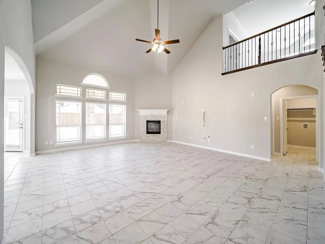 Single Family Residence For Rent in Collin County , 3420 Cotton Mill Road, Celina, Texas 75009, 5 Bedroom, 4 Bathroom, 2 Garage spaces, 3,784 Sqft, built in 2021, mls#21408647, Real Estate Agent in Celina, Homes For Rent in Collin county, Homes For Rent in Celina, Realtor in Celina Texas, Real Estate Brokerage Independent Realty Texas, Luminita Cordes Realtor