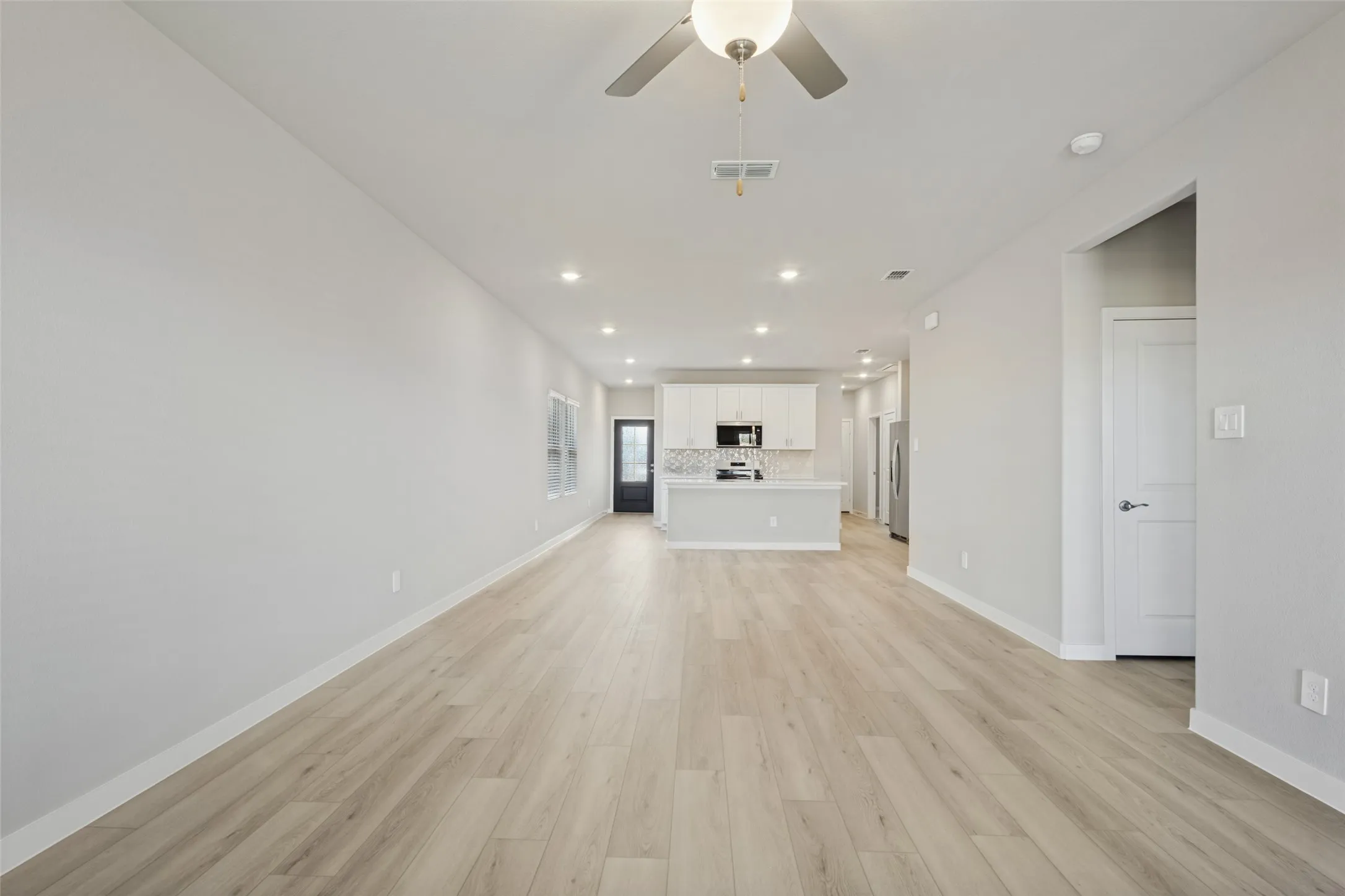 Single Family Residence For Rent in Collin County , 122 Winchester Hill Lane, Princeton, Texas 75407, 3 Bedroom, 2 Bathroom, 2 Garage spaces, 1,498 Sqft, built in 2026, mls#21408312, Real Estate Agent in Princeton, Homes For Rent in Collin county, Homes For Rent in Princeton, Realtor in Princeton Texas, Real Estate Brokerage Independent Realty Texas, Luminita Cordes Realtor