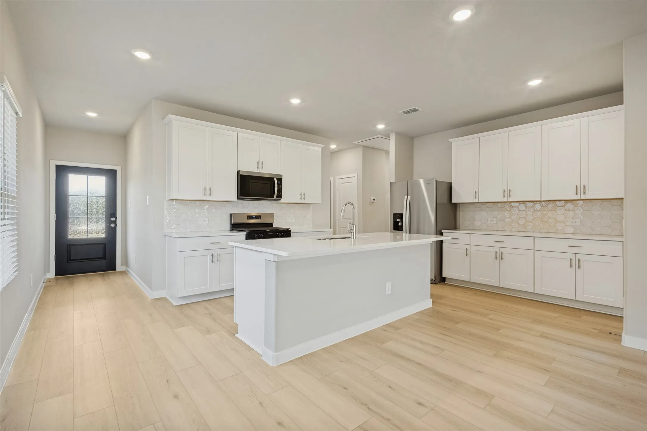 Single Family Residence For Rent in Collin County , 122 Winchester Hill Lane, Princeton, Texas 75407, 3 Bedroom, 2 Bathroom, 2 Garage spaces, 1,498 Sqft, built in 2026, mls#21408312, Real Estate Agent in Princeton, Homes For Rent in Collin county, Homes For Rent in Princeton, Realtor in Princeton Texas, Real Estate Brokerage Independent Realty Texas, Luminita Cordes Realtor