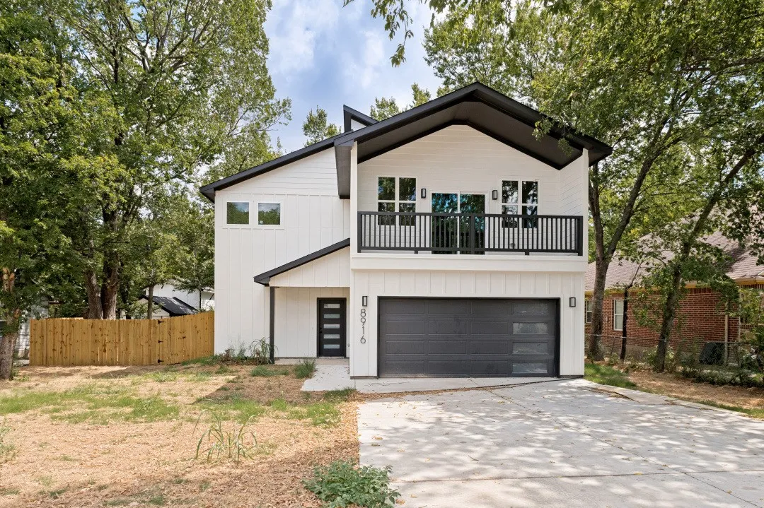 Single Family Residence For Sale