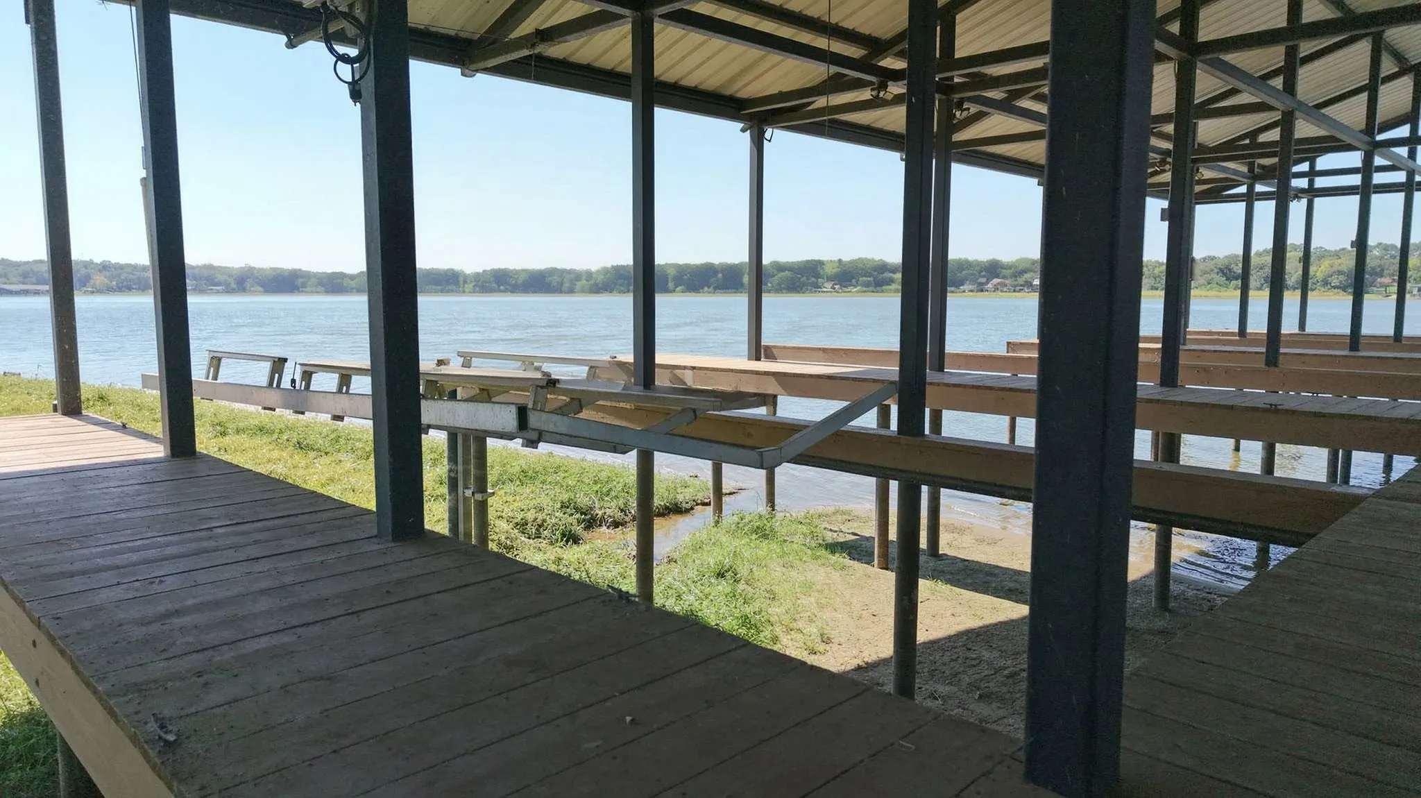 Unimproved Land For Sale in Henderson County , 6923 Lakeshore Way, Malakoff, Texas 75148, 0, 0, Garage spaces, 0 Sqft, built in 0, mls#21408455, Real Estate Agent in Malakoff, Homes For Sale in Henderson county, Homes For Sale in Malakoff, Realtor in Malakoff Texas, Real Estate Brokerage Independent Realty Texas, Luminita Cordes Realtor